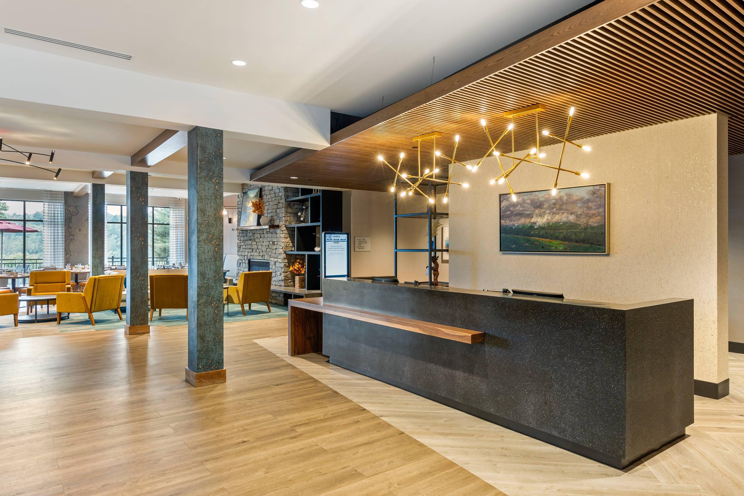 Front desk | Cambria Hotel Lake Placid - Lakeside Resort