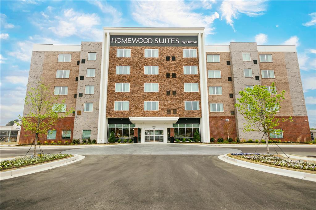 Homewood Suites by Hilton Buford Mall of GA - Tap to explore photos