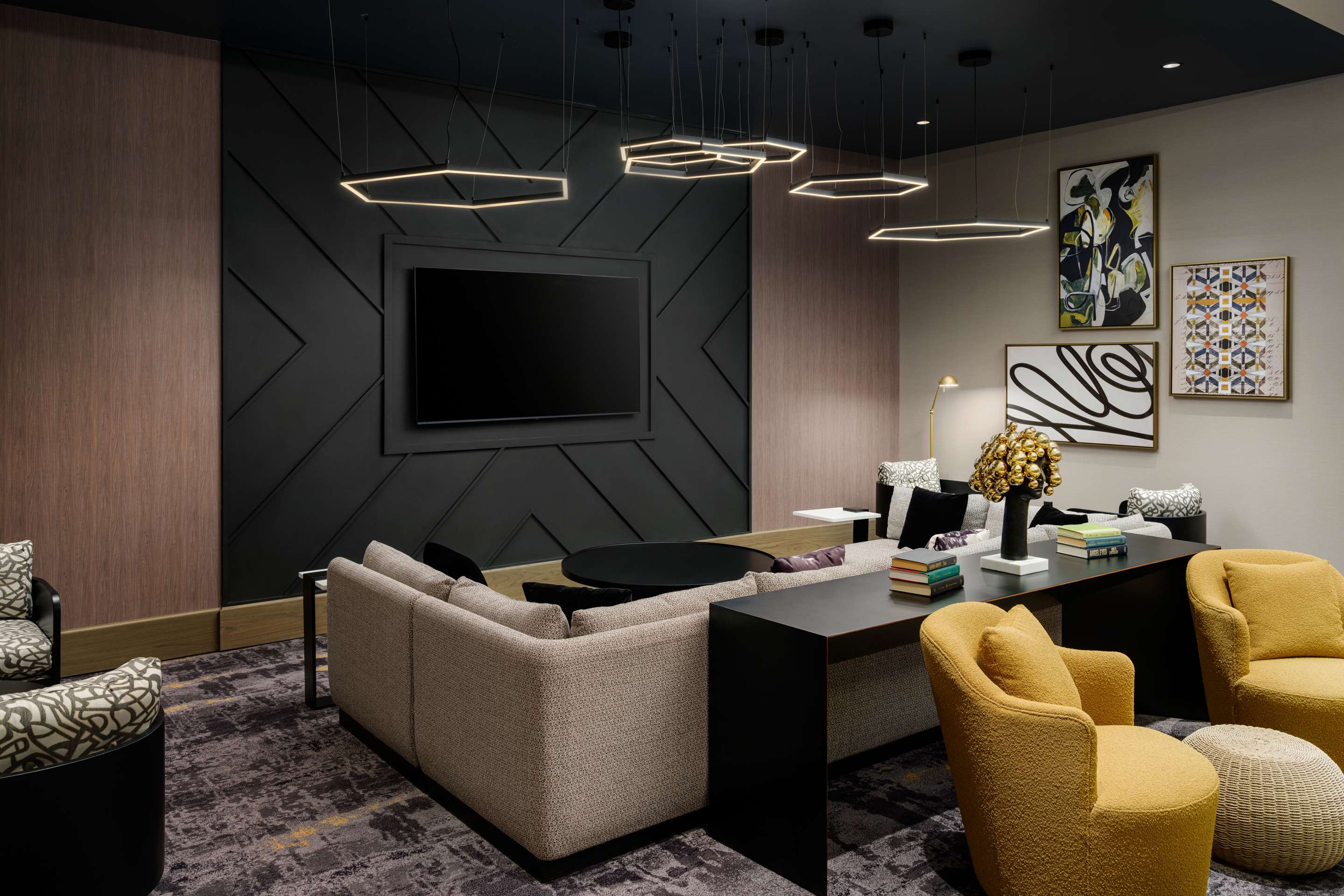 Lobby | Homewood Suites by Hilton Raleigh Downtown