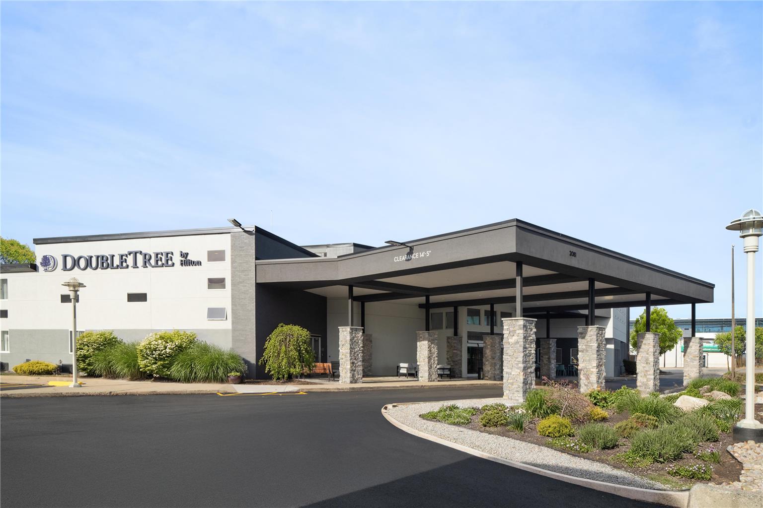 DoubleTree by Hilton Providence Airport