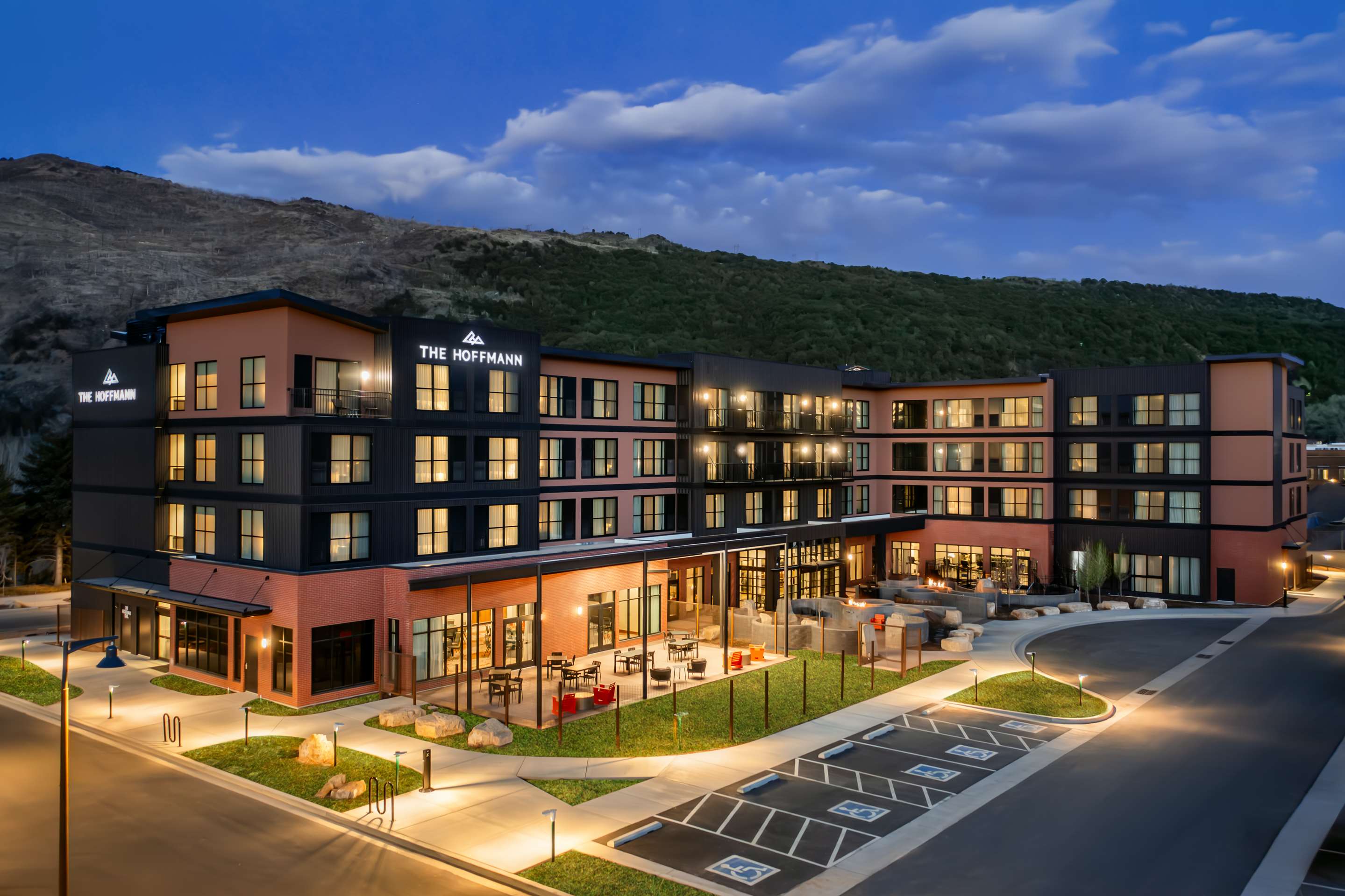 Exterior | The Hoffmann Hotel Basalt Aspen, Tapestry Collection By Hilton