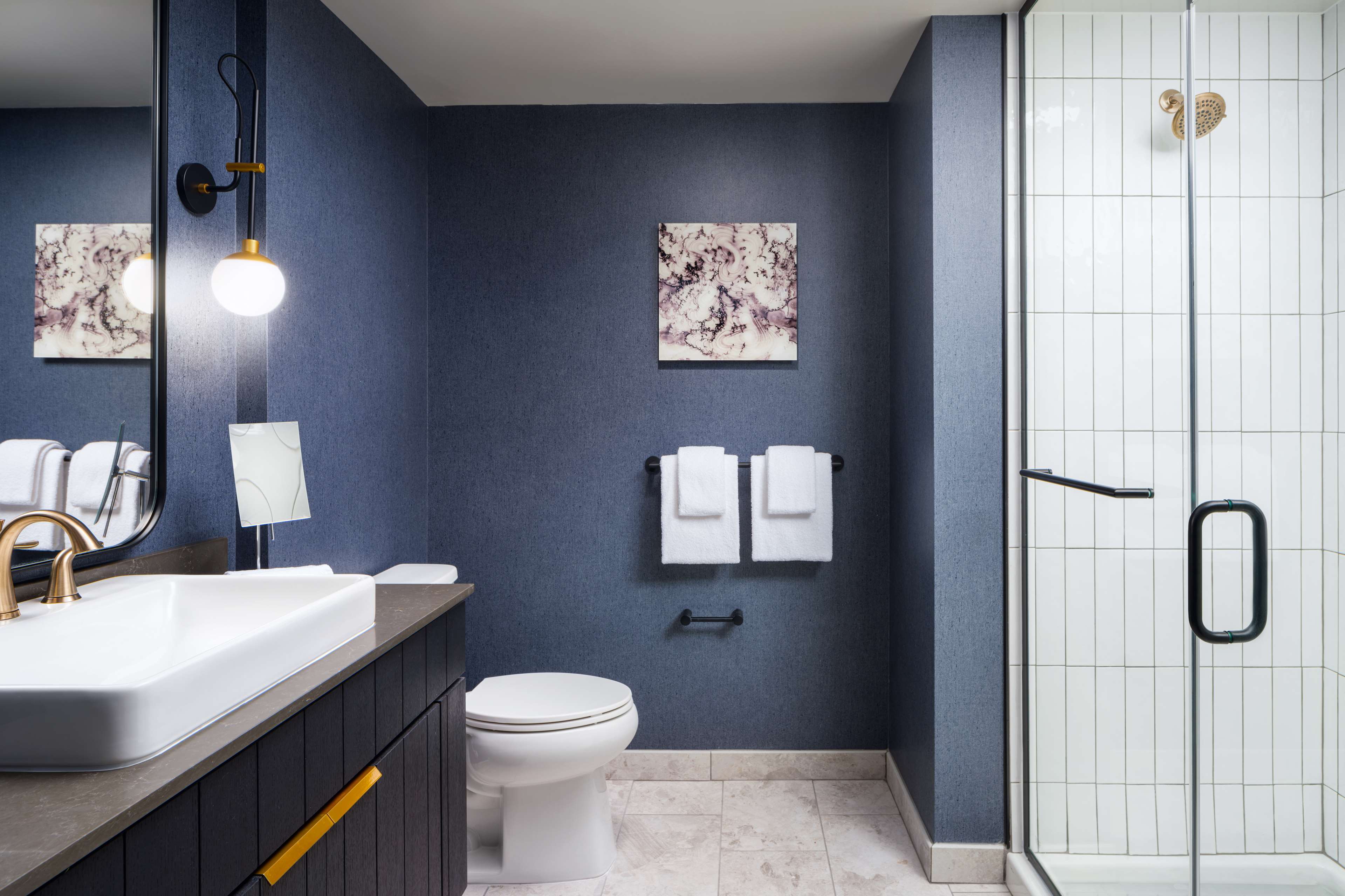 The Hoffmann Hotel Basalt Aspen, Tapestry Collection Hilton Room Type - 2 QN SPR MTN VW HEAR ACC