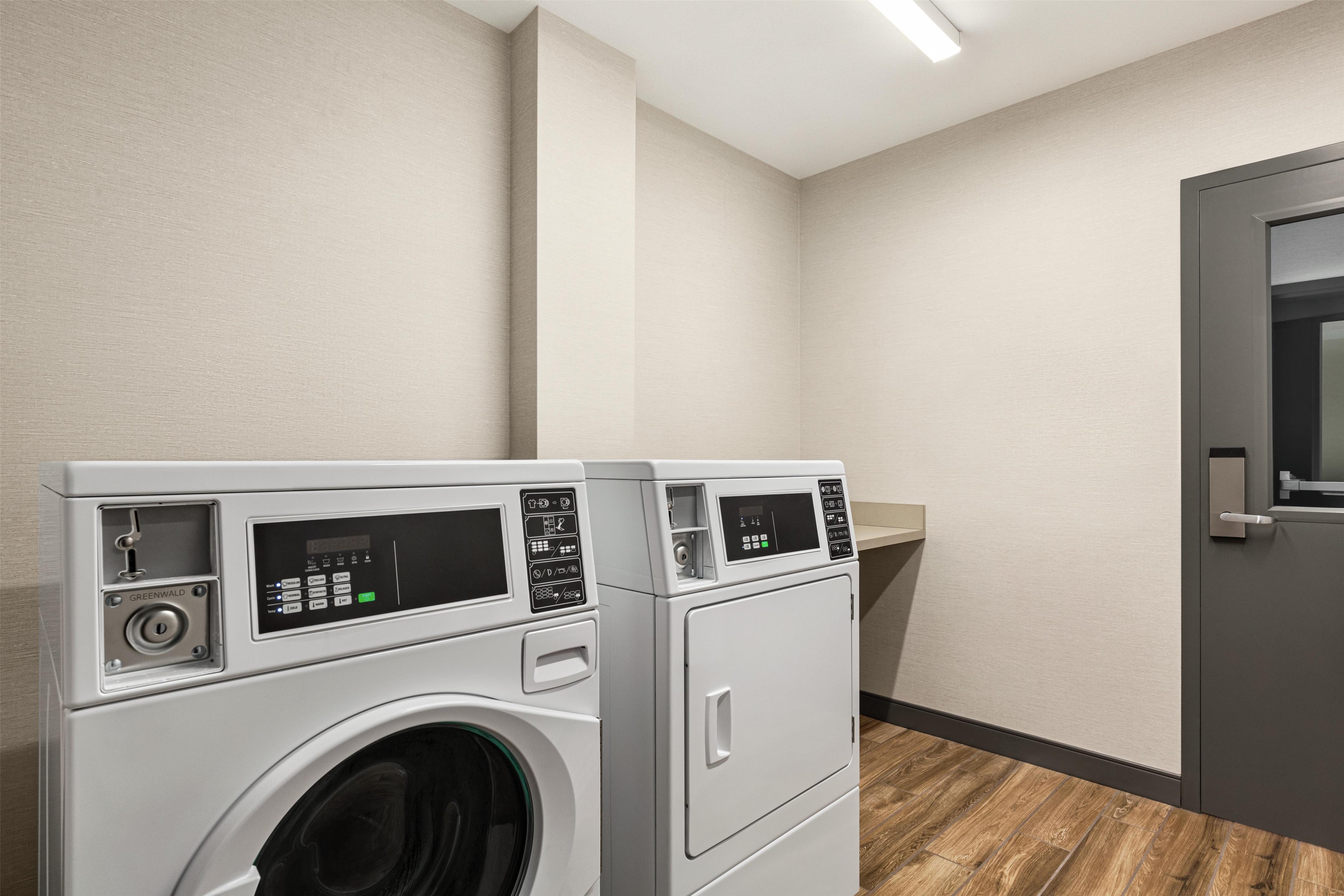 Laundry | Hampton Inn & Suites Oroville