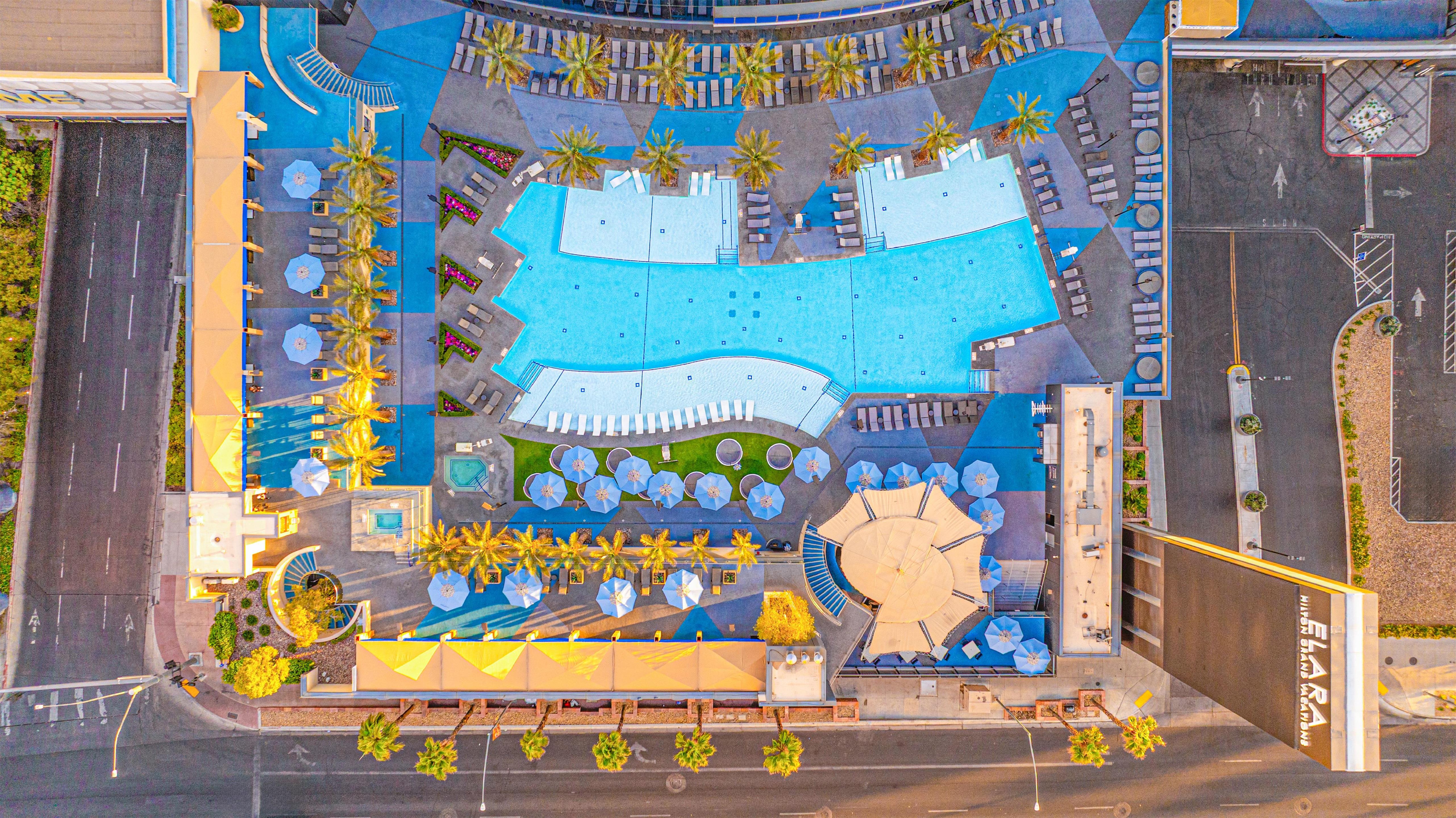 Pool | Hilton Club Elara Las Vegas