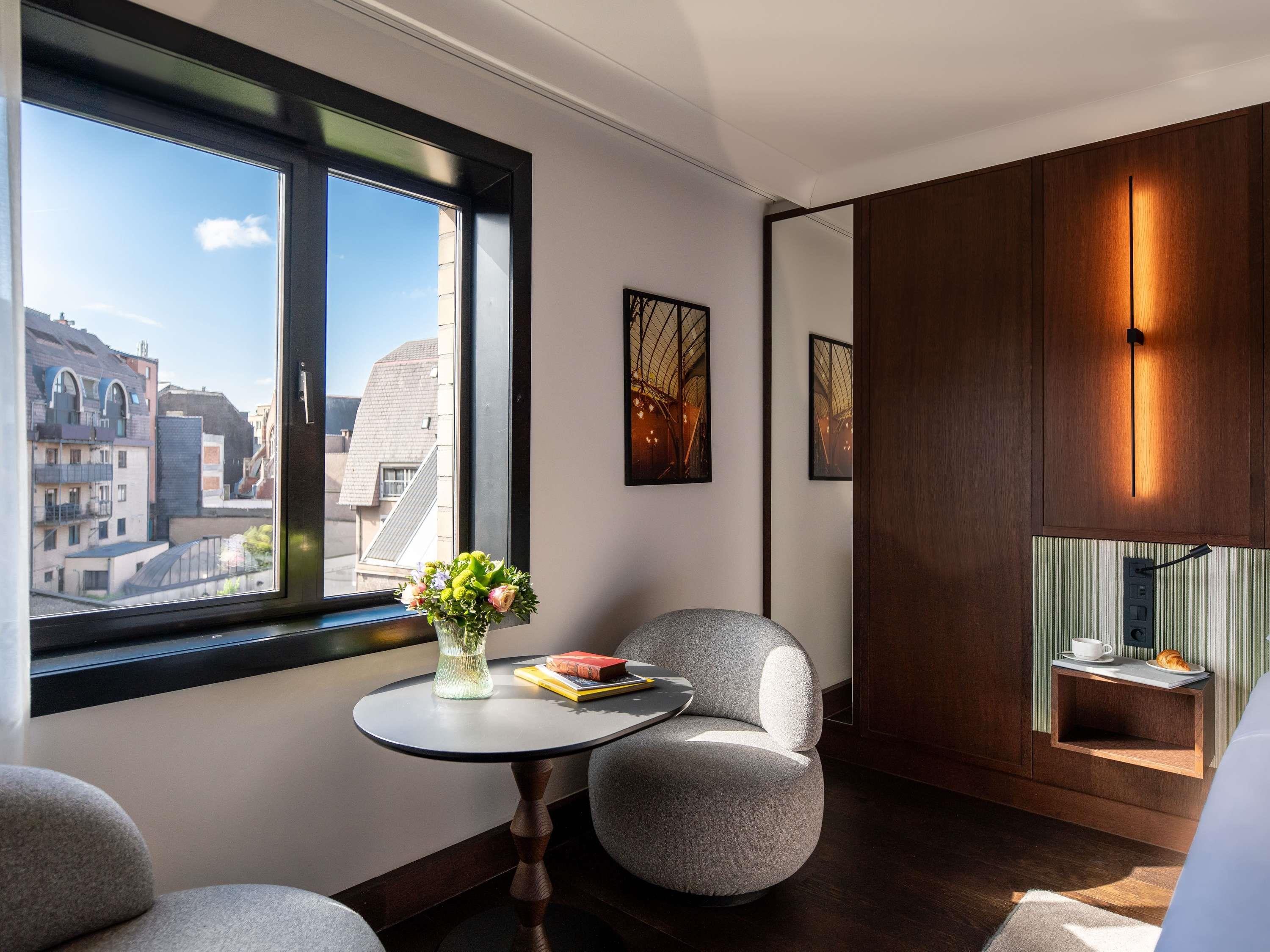 Le Louise Hotel Brussels - MGallery Room Type - Deluxe Room with two single beds - garden view