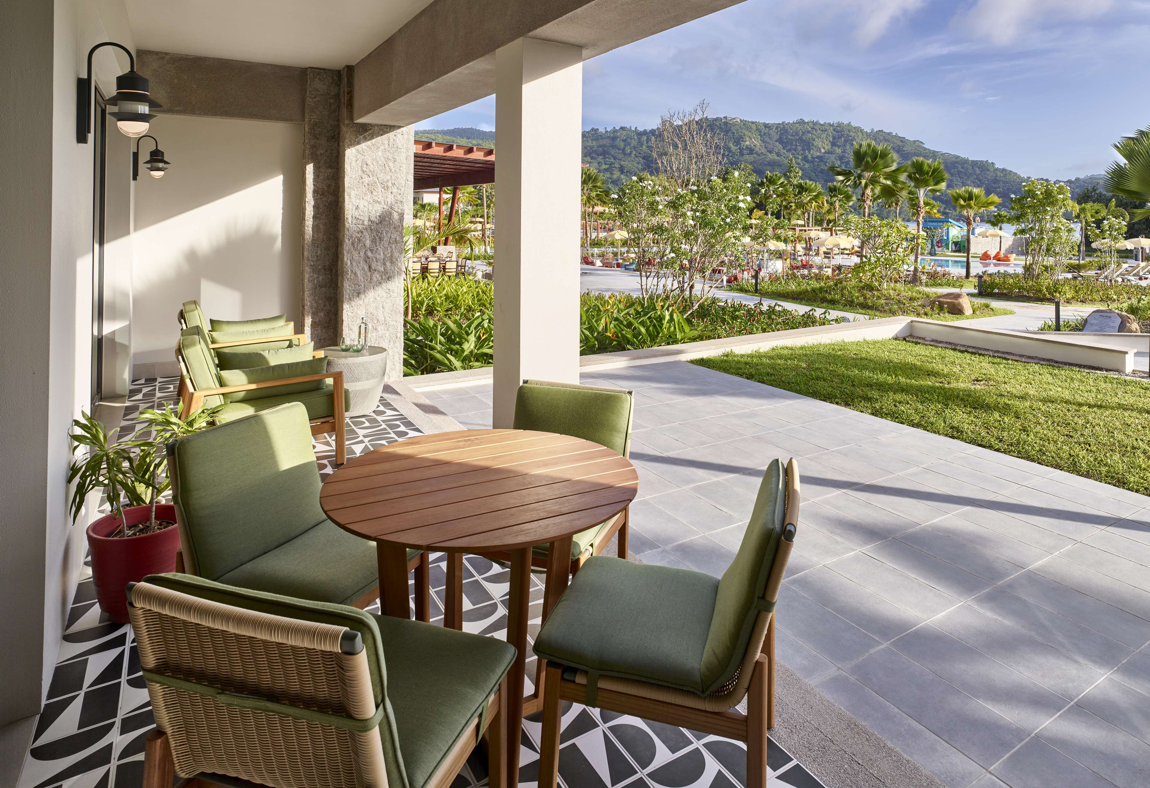 Canopy by Hilton Seychelles Room Type - KING ONE BEDROOM SUITE