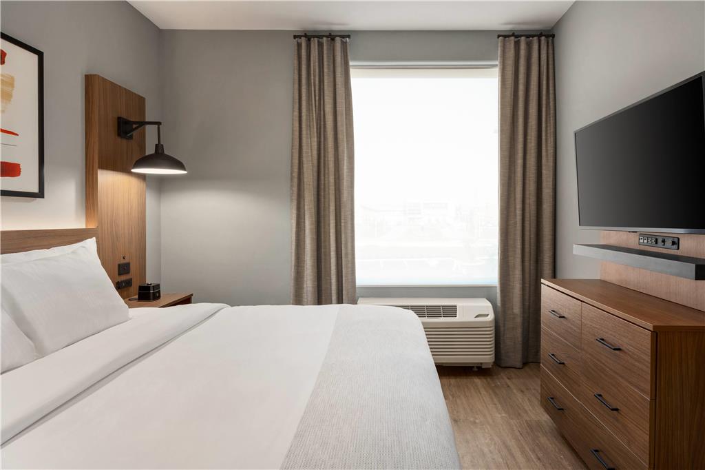 LA QUINTA MOUNT LAUREL-guestroom-Guest Room,Suite,On-Site.jpg