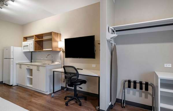  - Extended Stay America Suites Madison