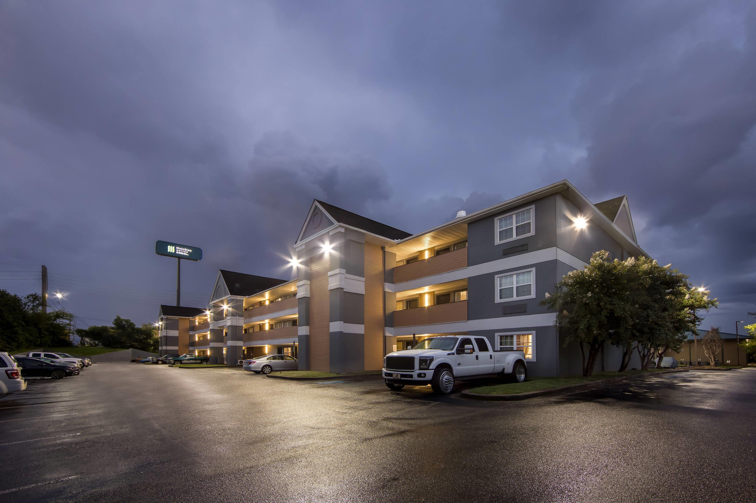 Hotel exterior | Mainstay Suites Knoxville - Cedar Bluff