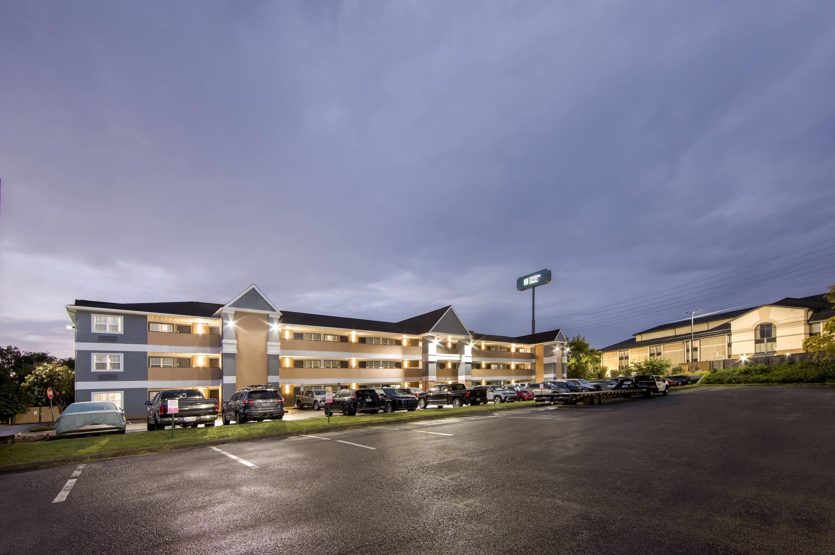 Hotel exterior | Mainstay Suites Knoxville - Cedar Bluff