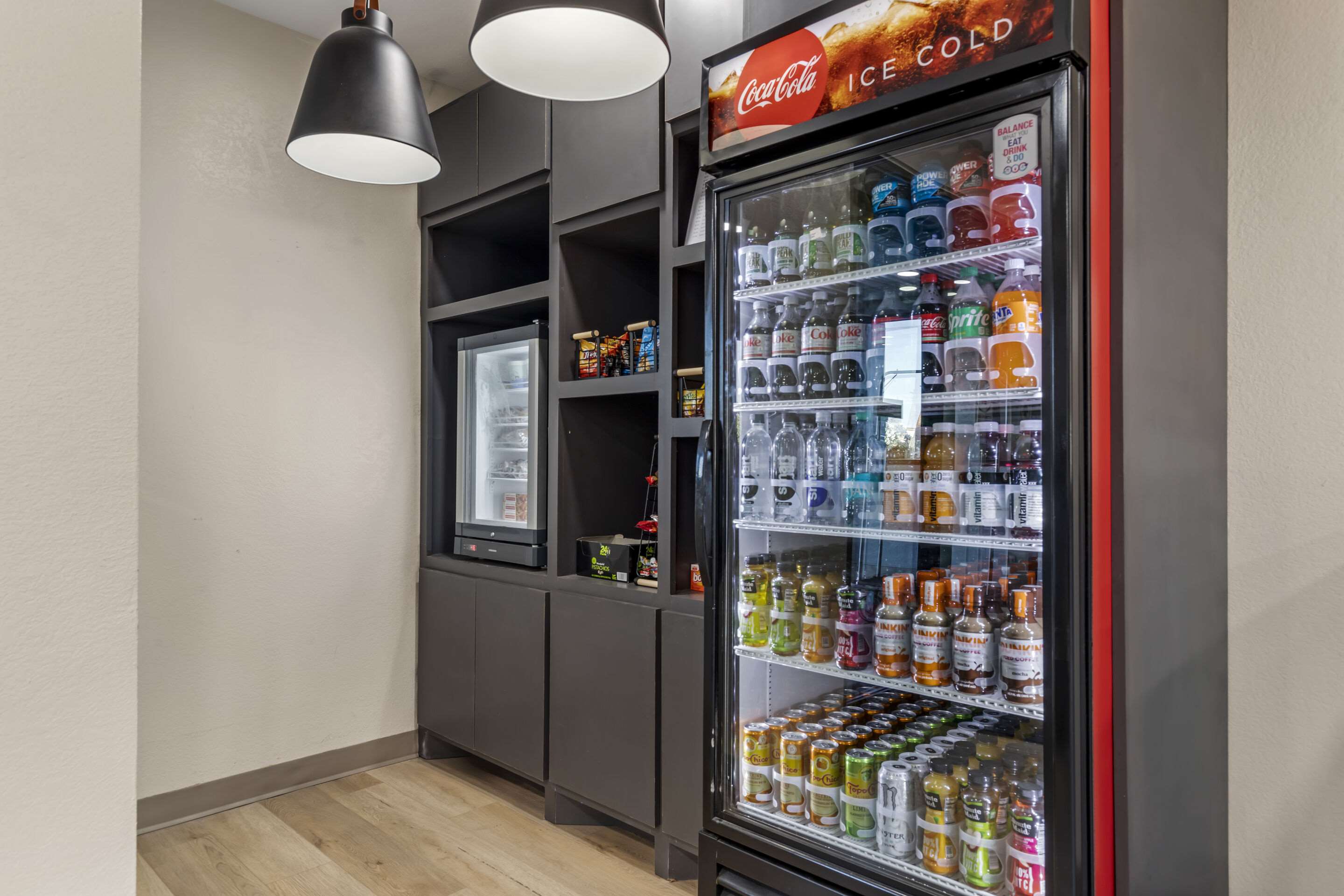 Hotel marketplace | Amerik Suites Laredo at Mall Del Norte