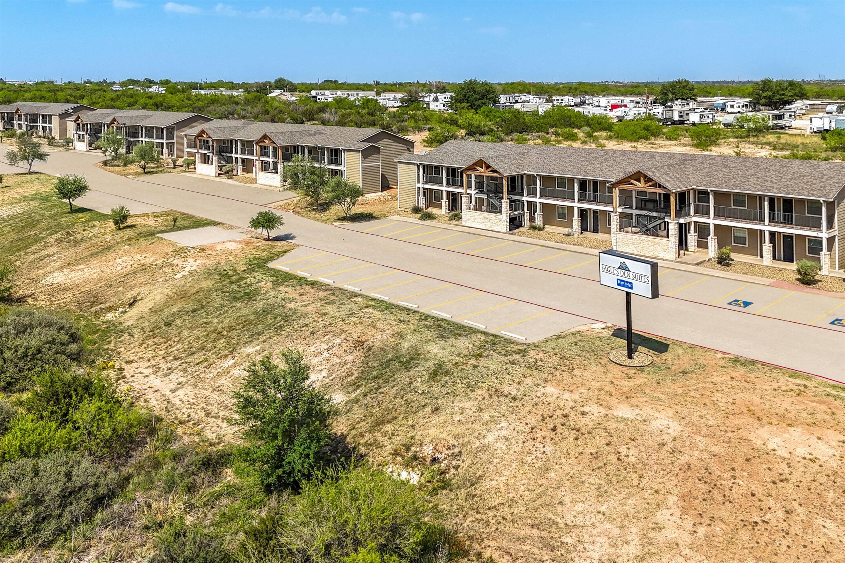 Exterior | Eagle's Den Suites Big Spring a Travelodge by Wyndham