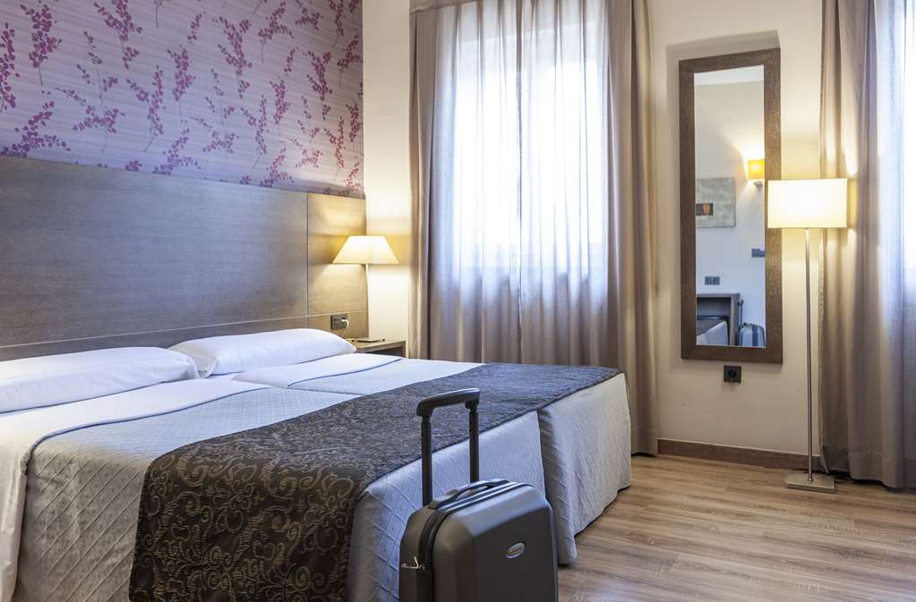 HOTEL MACIA MONASTERIO DE LOS BASIL-guestroom-Guest Room,On-Site.jpg
