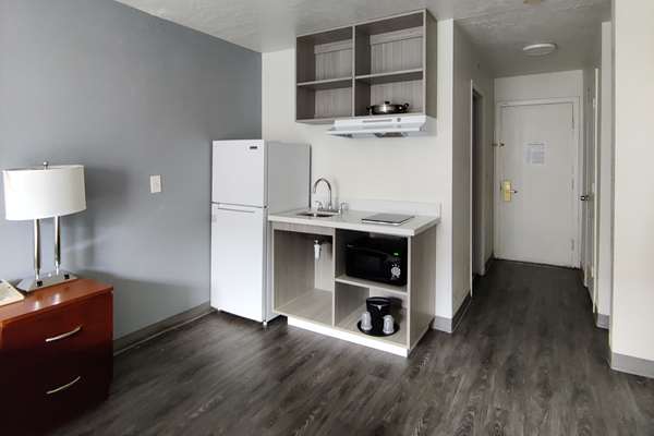 Suite - Suburban Studios Airport Salt Lake City - I-80, Exit 113