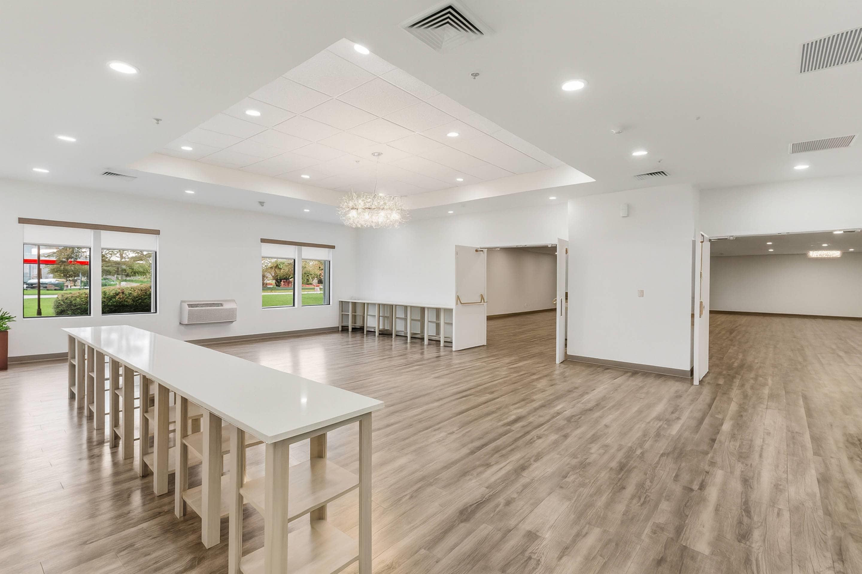 Large space for receptions, parties, anniversaries, and business meetings | Suburban Studios Salt Lake City Airport
