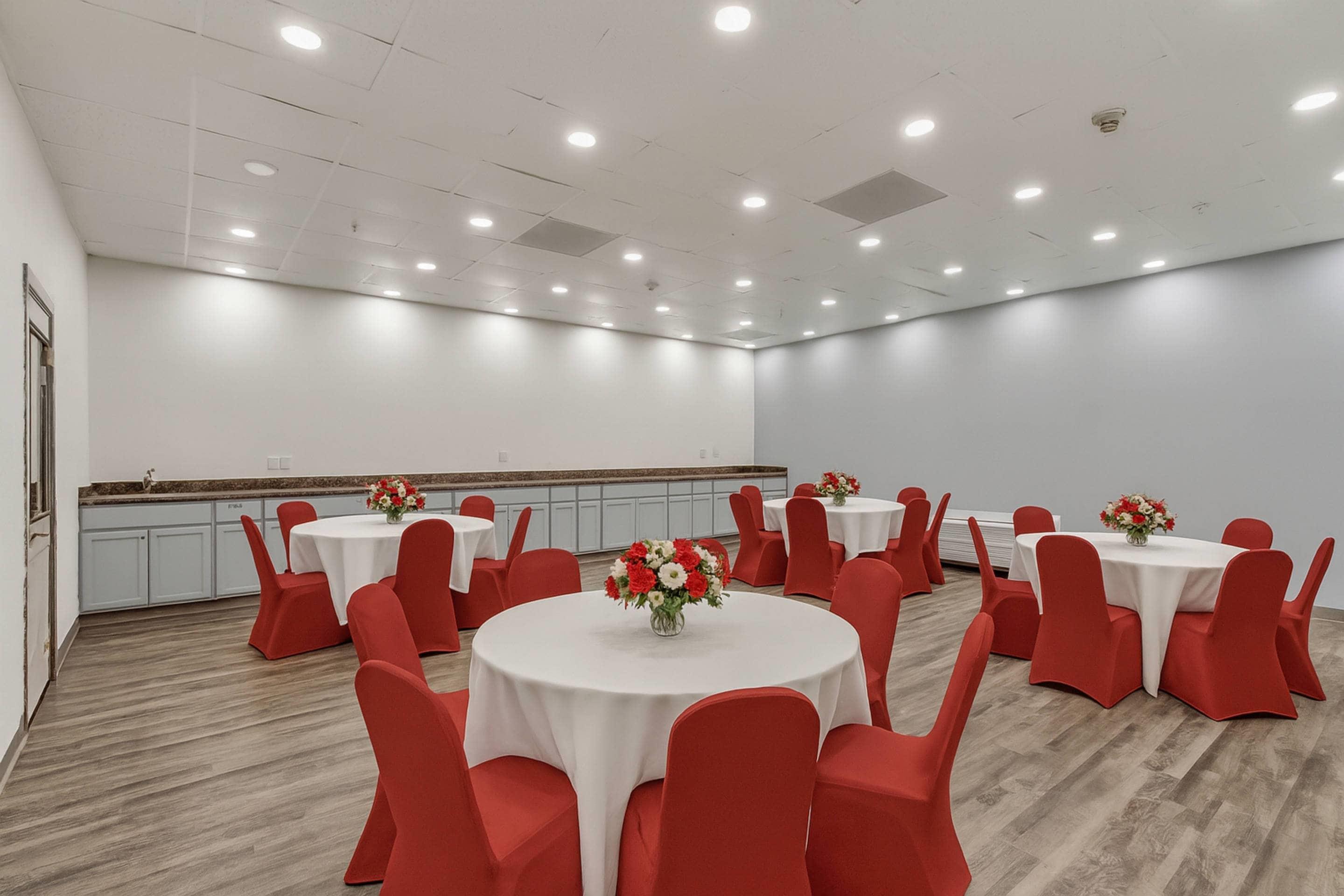 Large space for receptions, parties, anniversaries, and business meetings | Suburban Studios Salt Lake City Airport