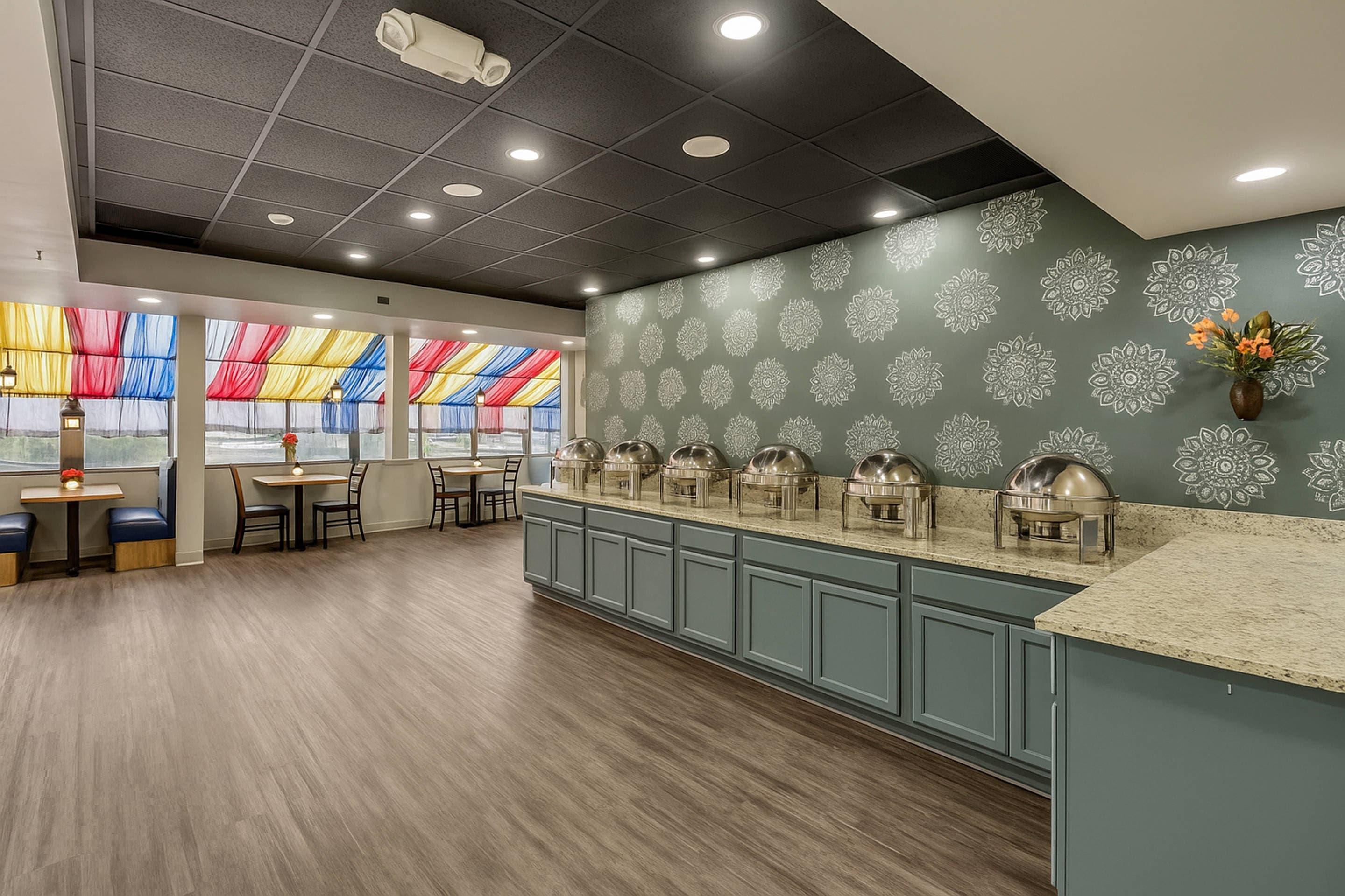On-site restaurant | Suburban Studios Salt Lake City Airport
