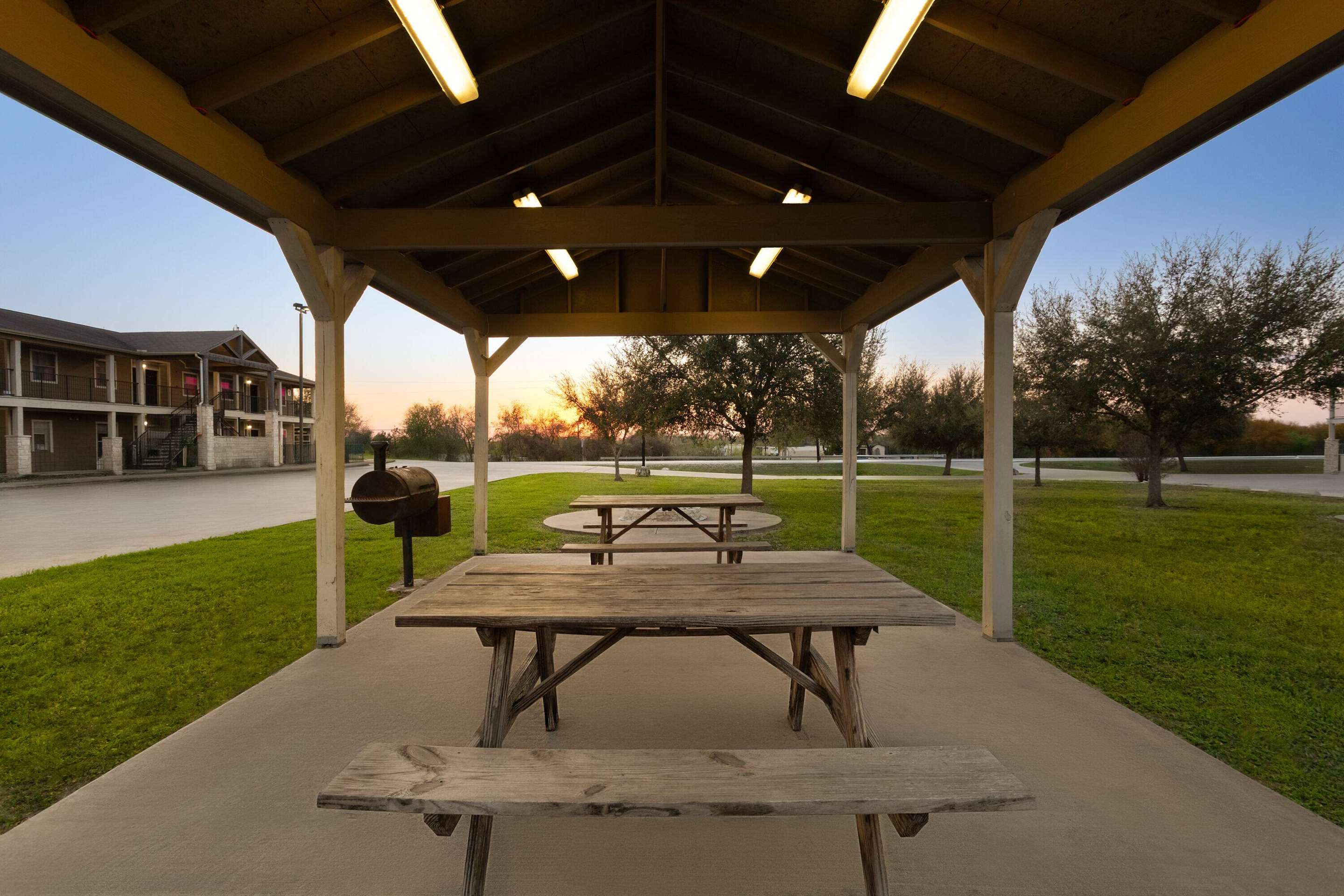 Property amenity | Eagle's Den Three Rivers Texas a Travelodge by Wyndham