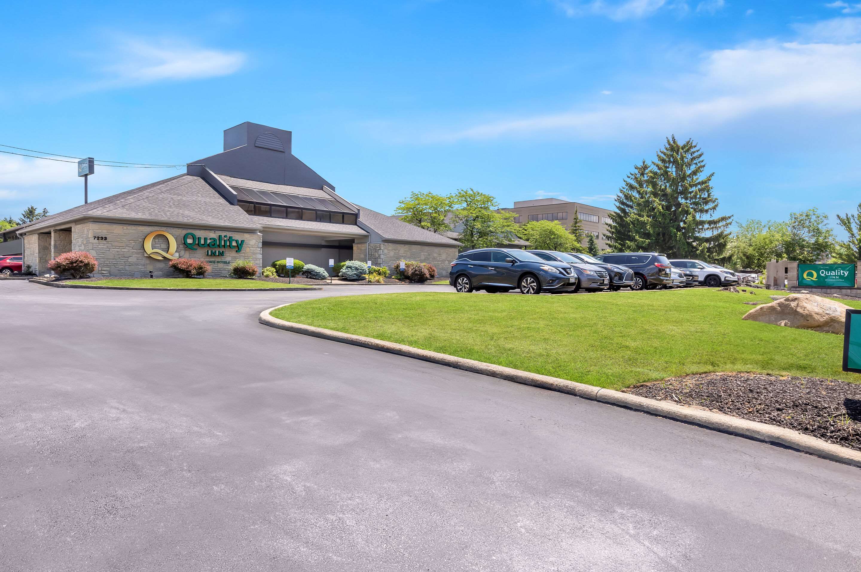 Hotel exterior | Quality Inn