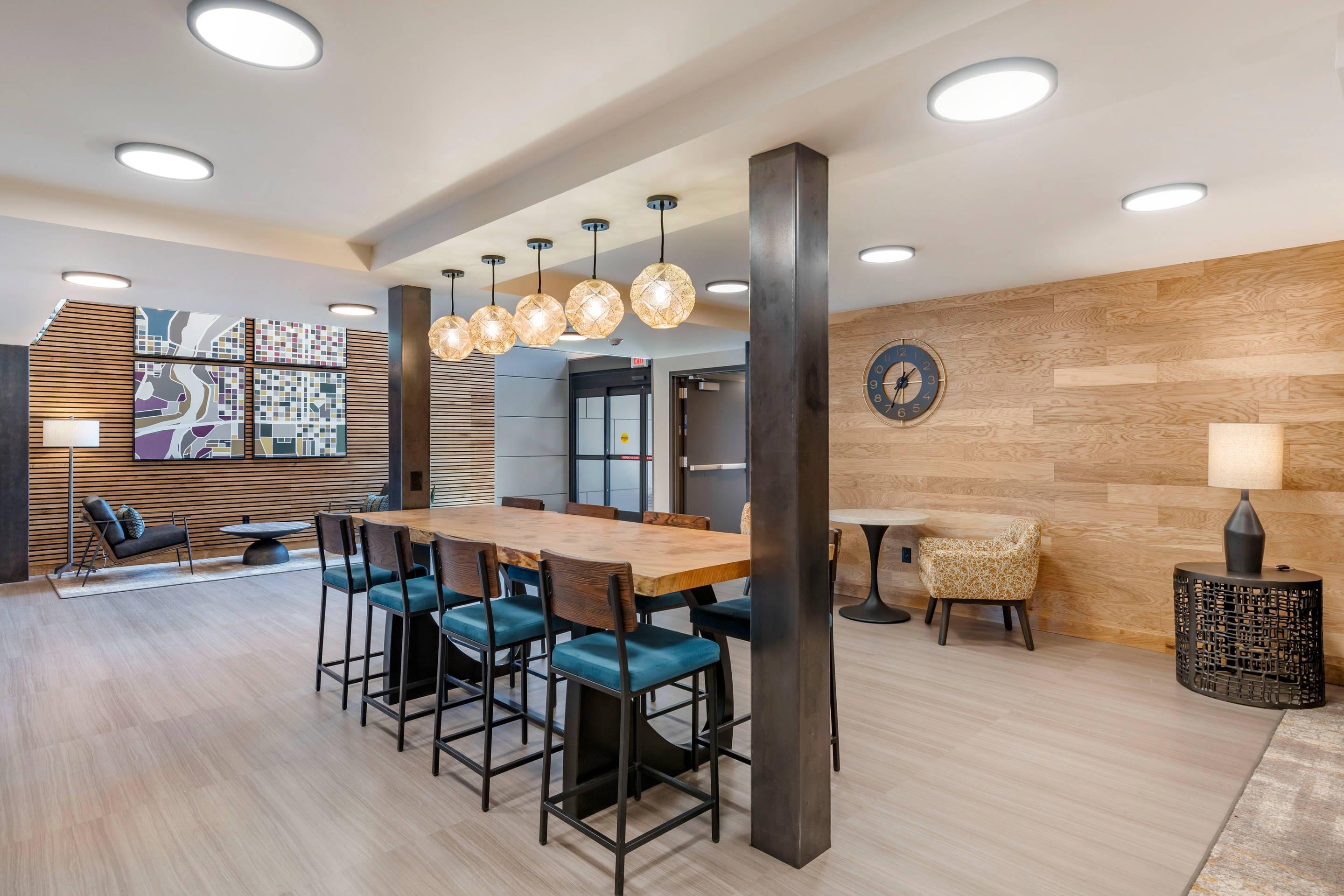 Hotel lobby | The Gibson Hotel Great Falls, Ascend Hotel Collection