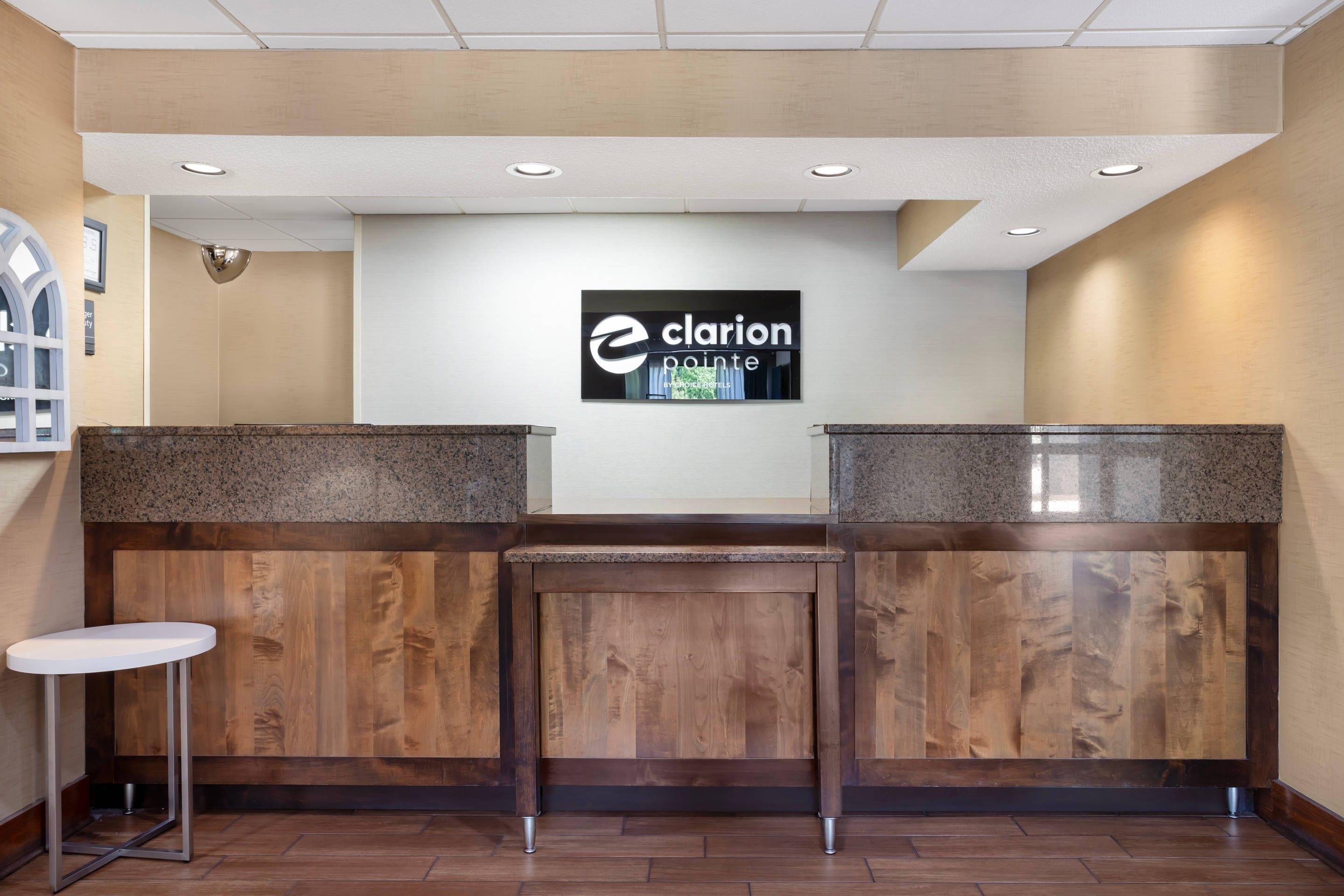 Hotel lobby | Cherokee Inn