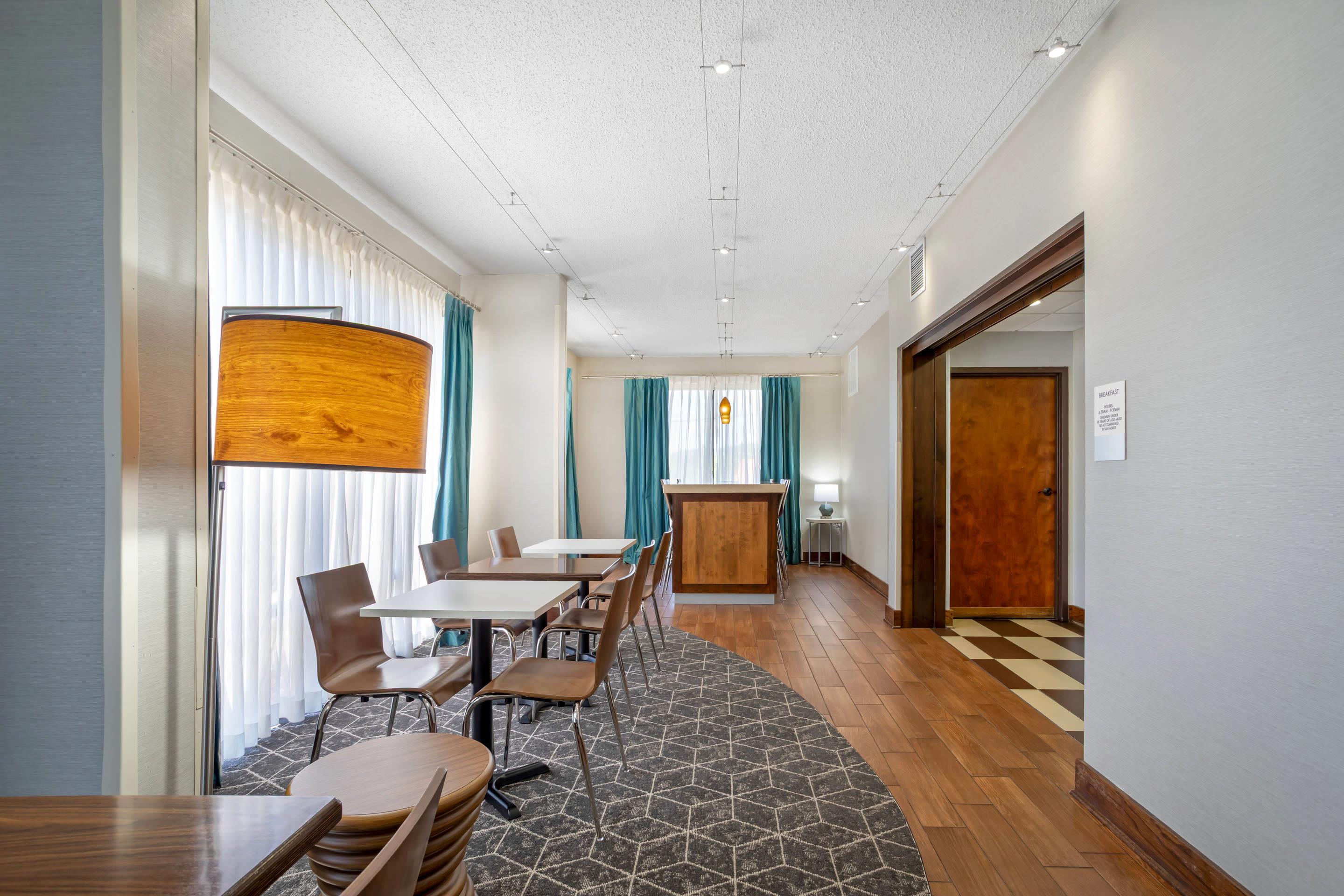 Breakfast area | Cherokee Inn