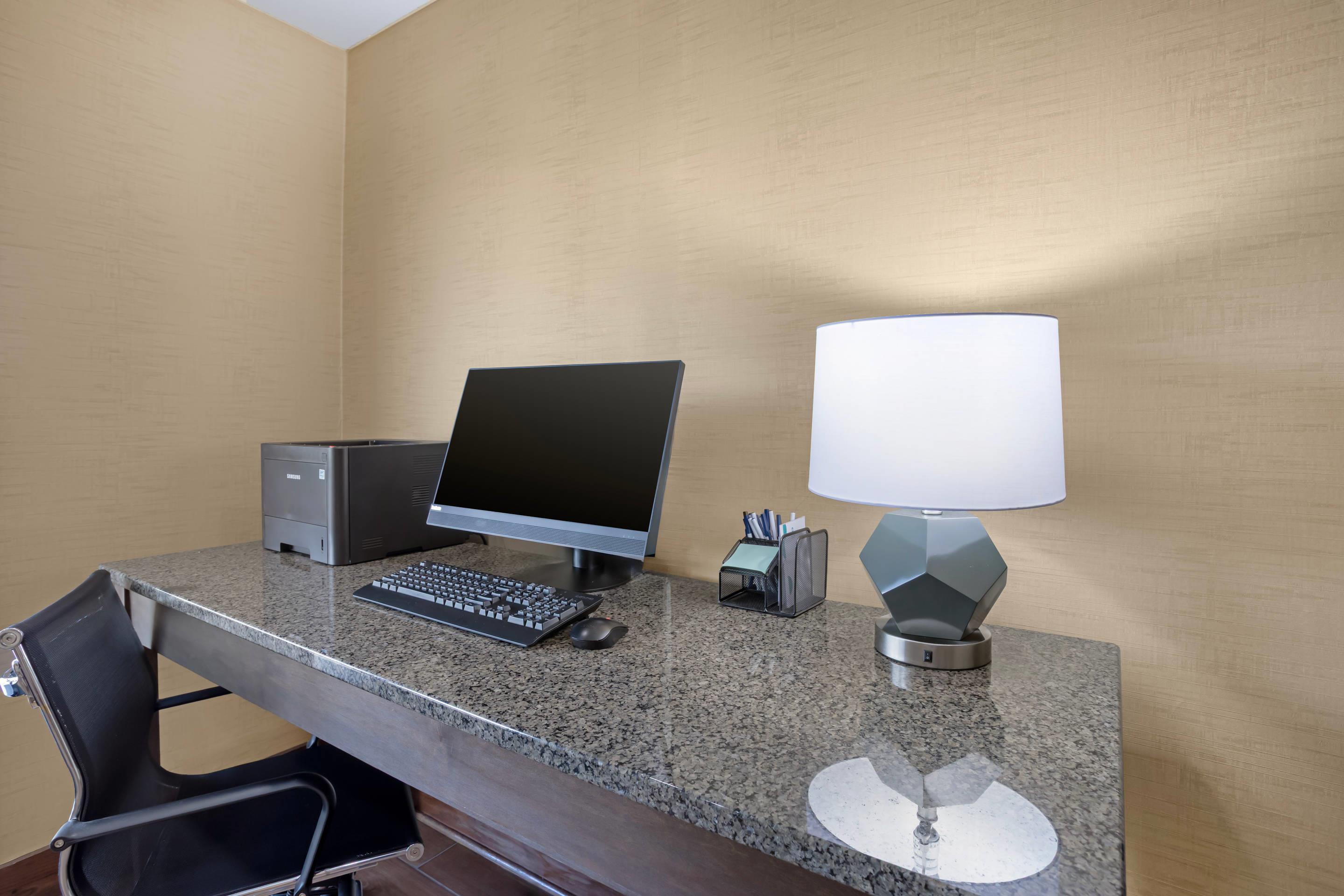 Business center | Cherokee Inn
