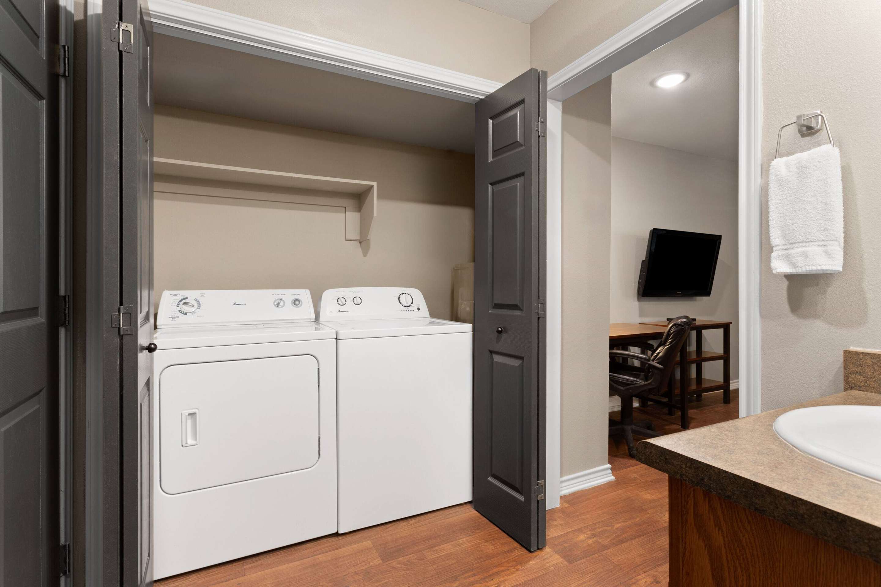 Property amenity | Eagle's Den Suites Cotulla a Travelodge by Wyndham
