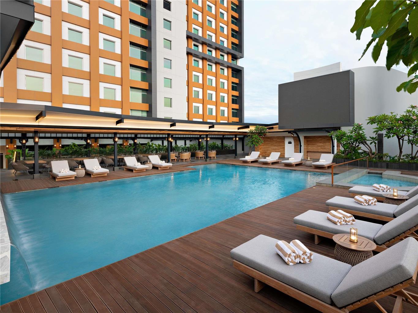 Movenpick Jakarta City Centre