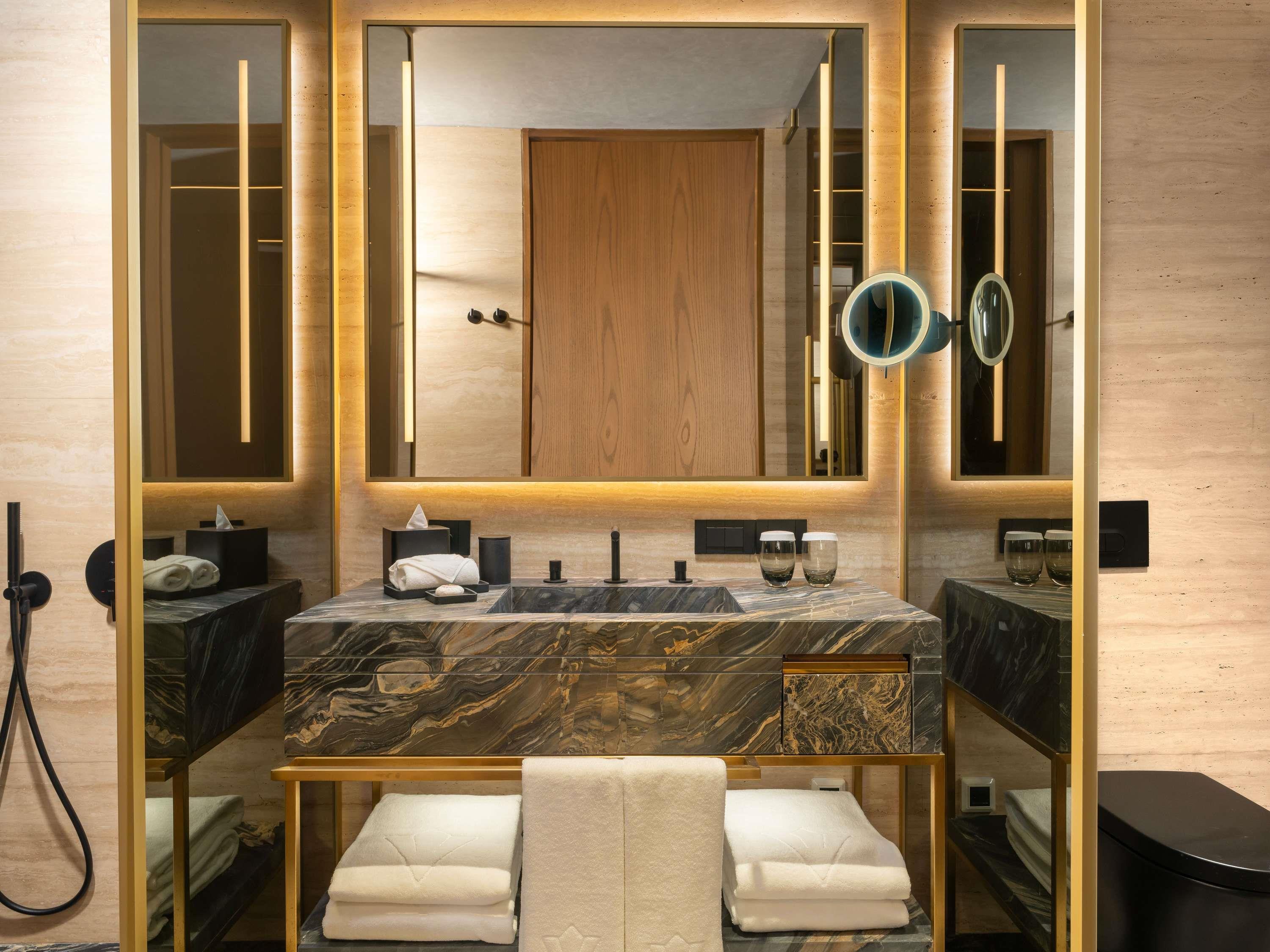 Rixos Tersane Istanbul Room Type - Premium Room King - Nickelodeon Play Access