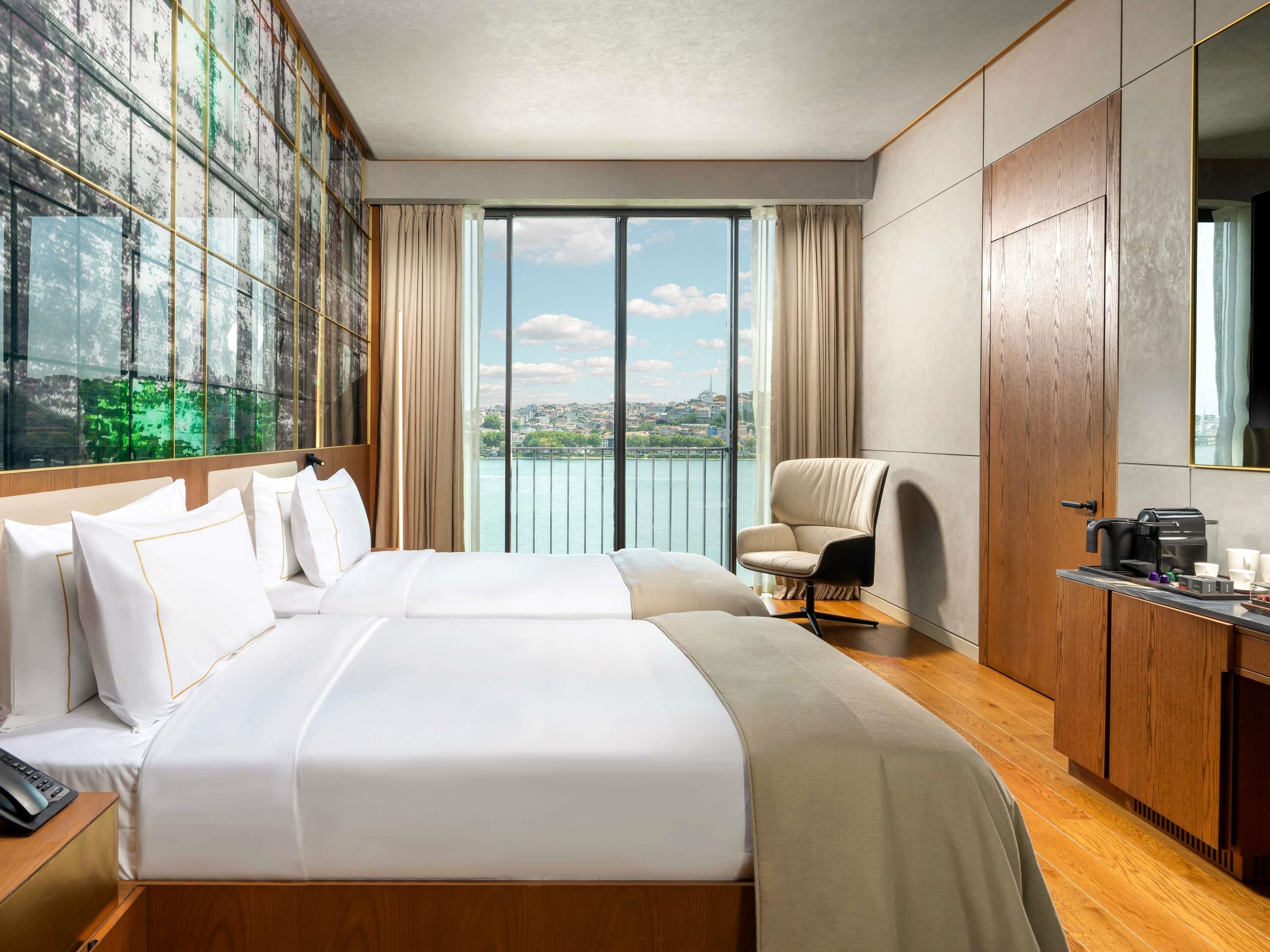 Rixos Tersane Istanbul - Tap to explore photos