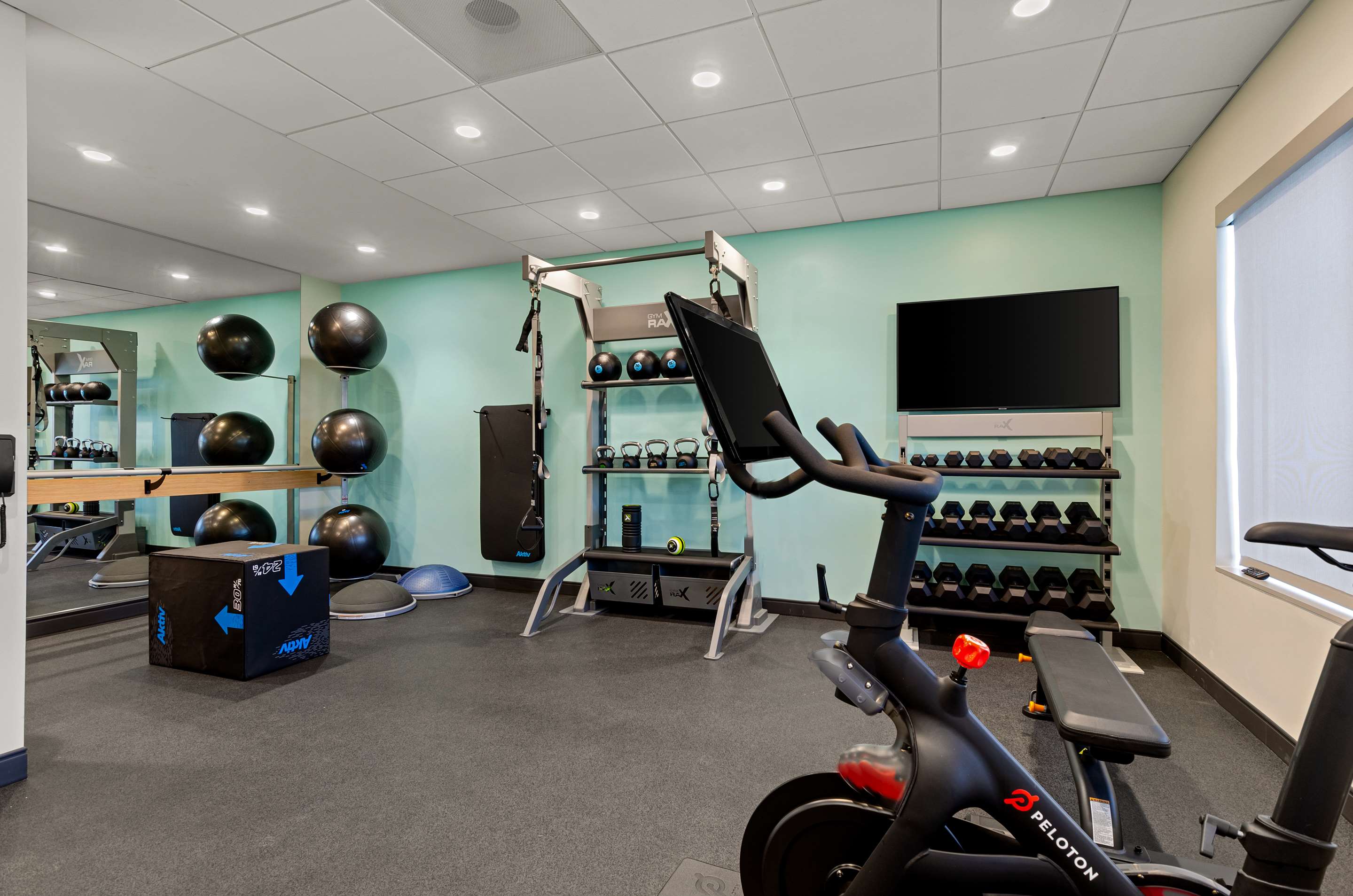 Health club fitness center gym | Tru By Hilton Christiansburg