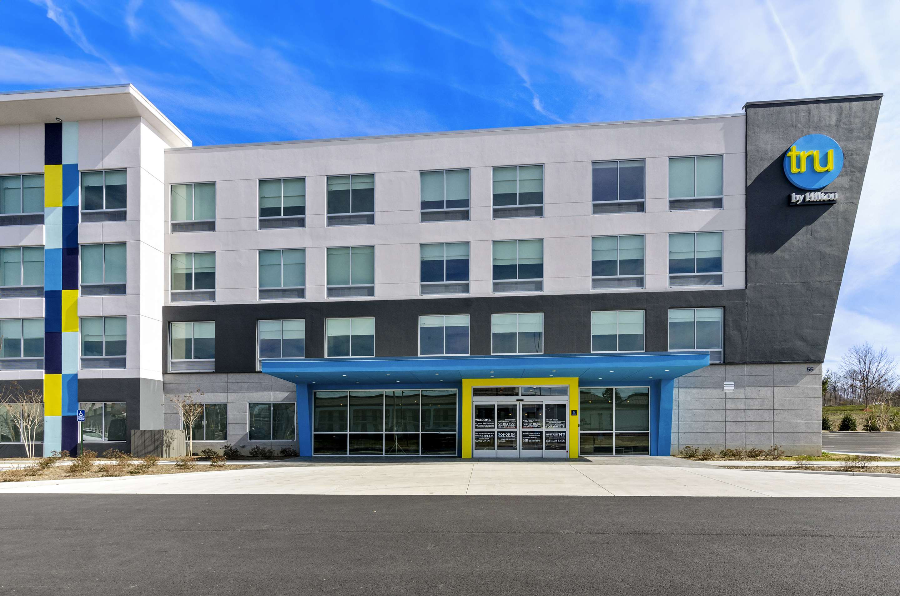 Exterior | Tru By Hilton Christiansburg