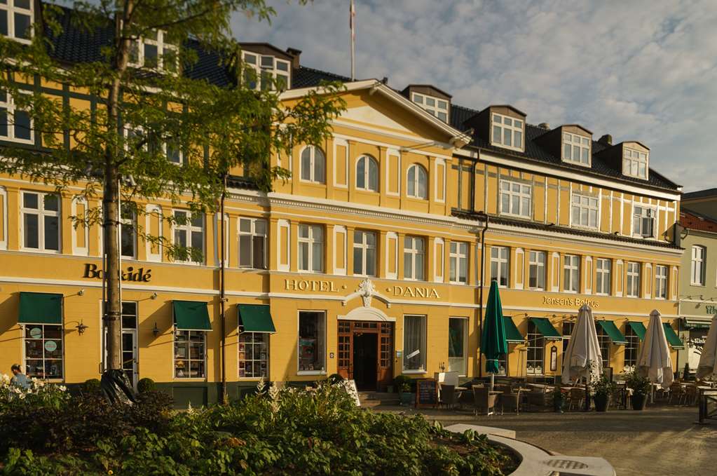 Dania Hotel