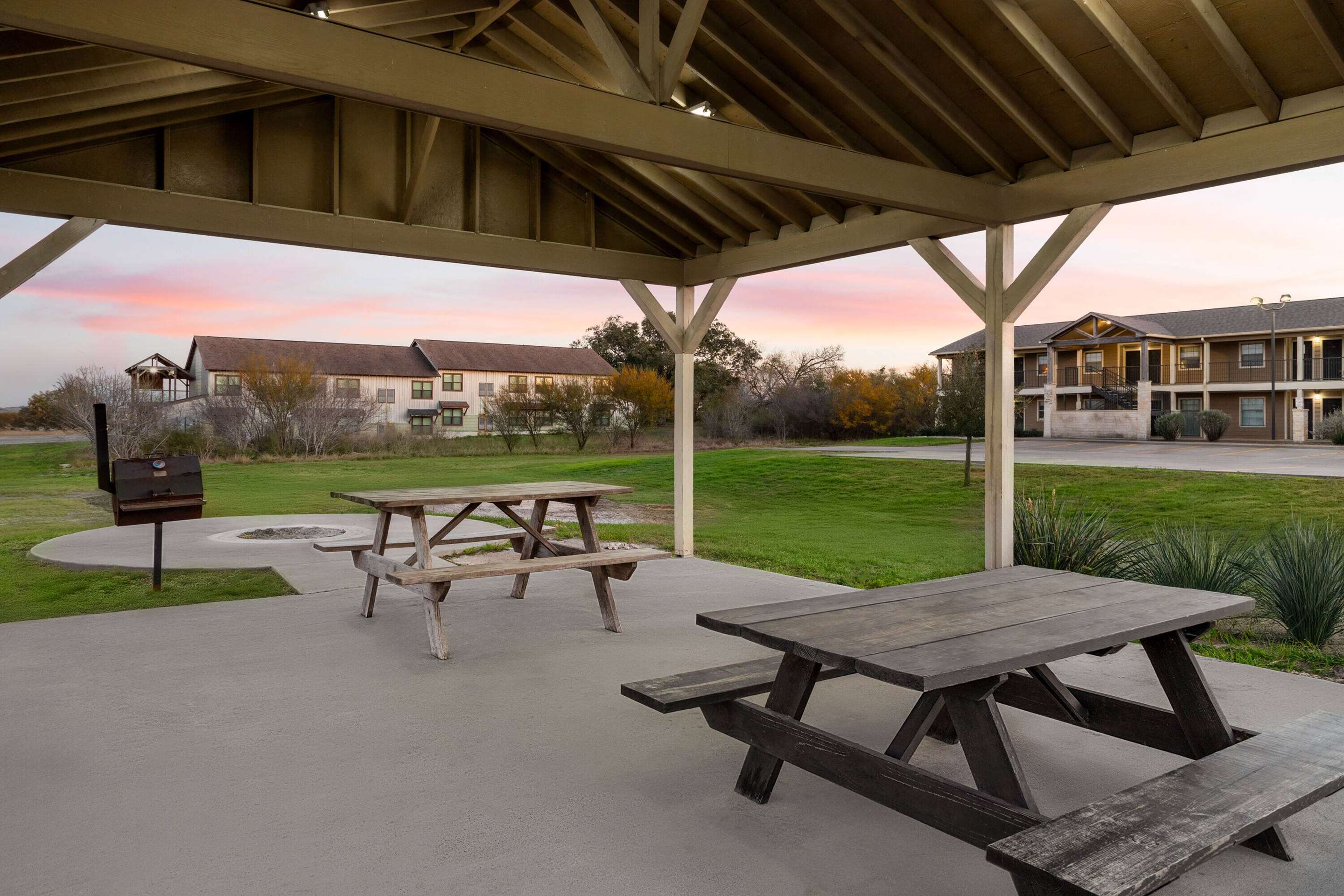 Property amenity | Eagle's Den Suites Kenedy a Travelodge by Wyndham