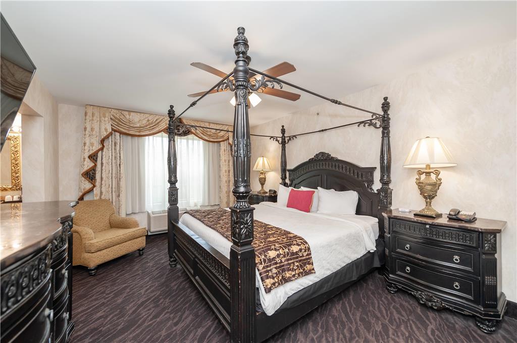 BELLISSIMO GRANDE HOTEL, TRADEMARK-guestroom-Guest Room,On-Site.jpg