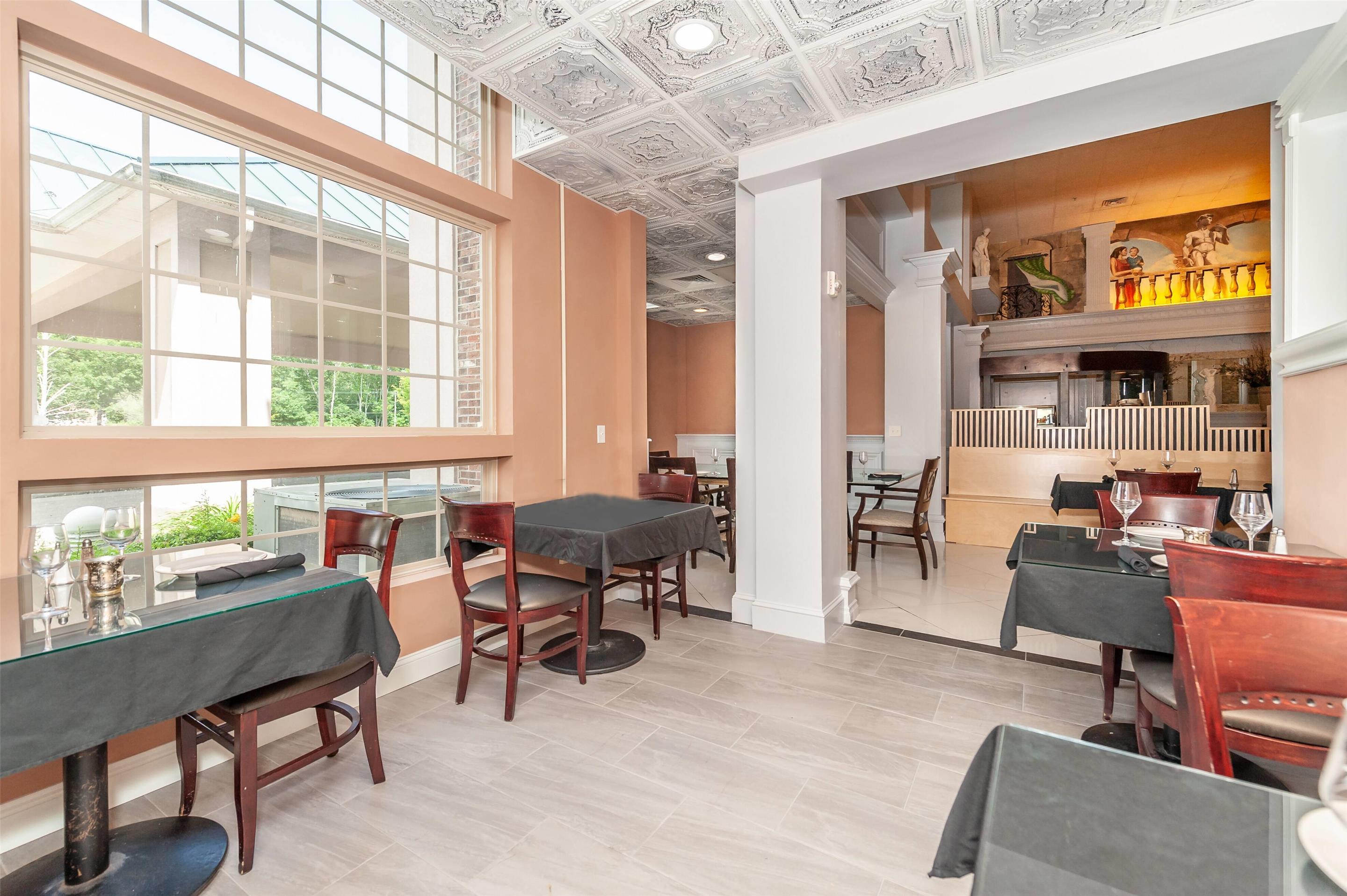 Restaurant | Bellissimo Hotel, Trademark by Wyndham Near Foxwoods Casino