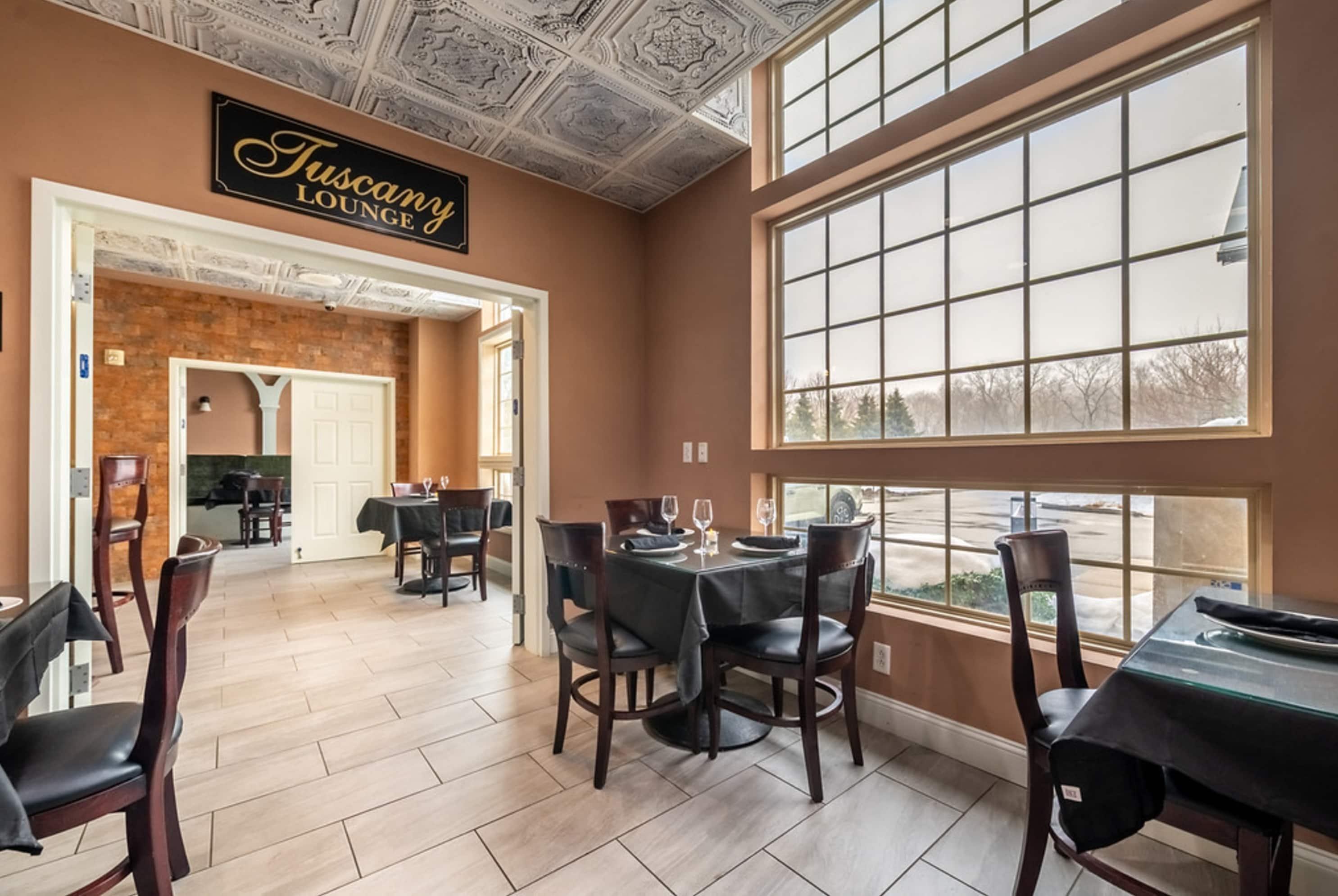 BarLounge | Bellissimo Hotel, Trademark by Wyndham Near Foxwoods Casino