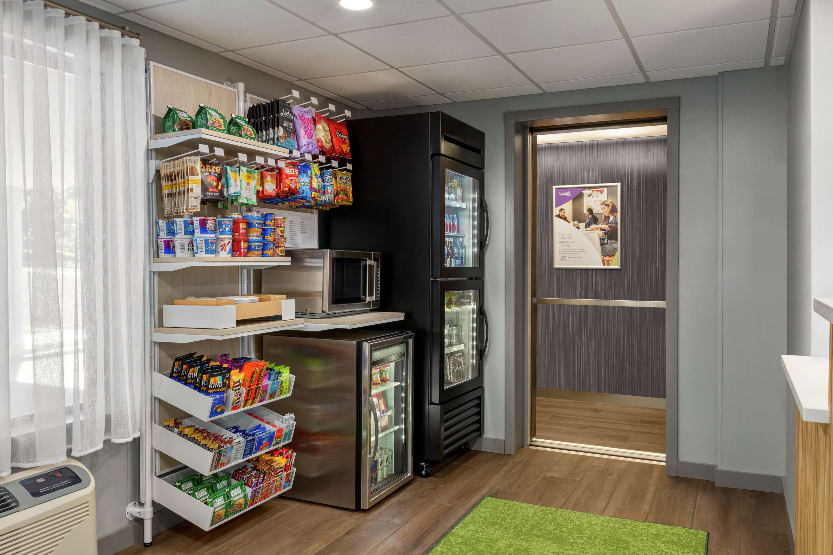 Restaurant | Spark by Hilton Mystic Groton