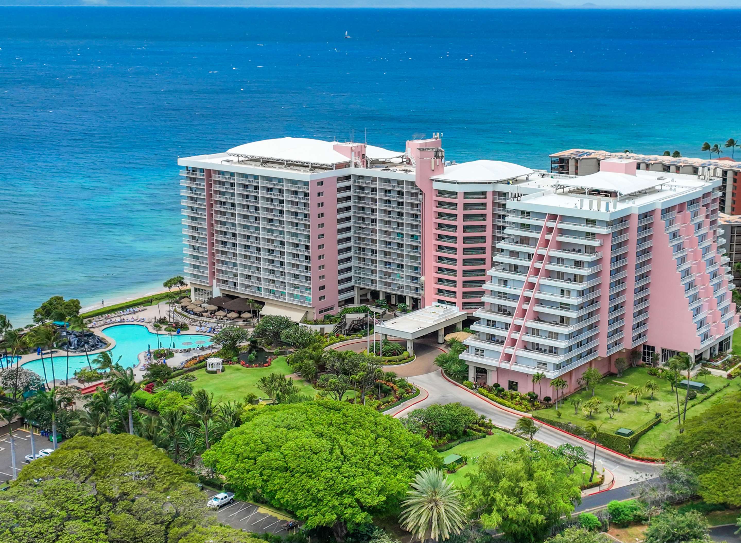 Exterior | Hilton Vacation Club Ka'anapali Beach Maui
