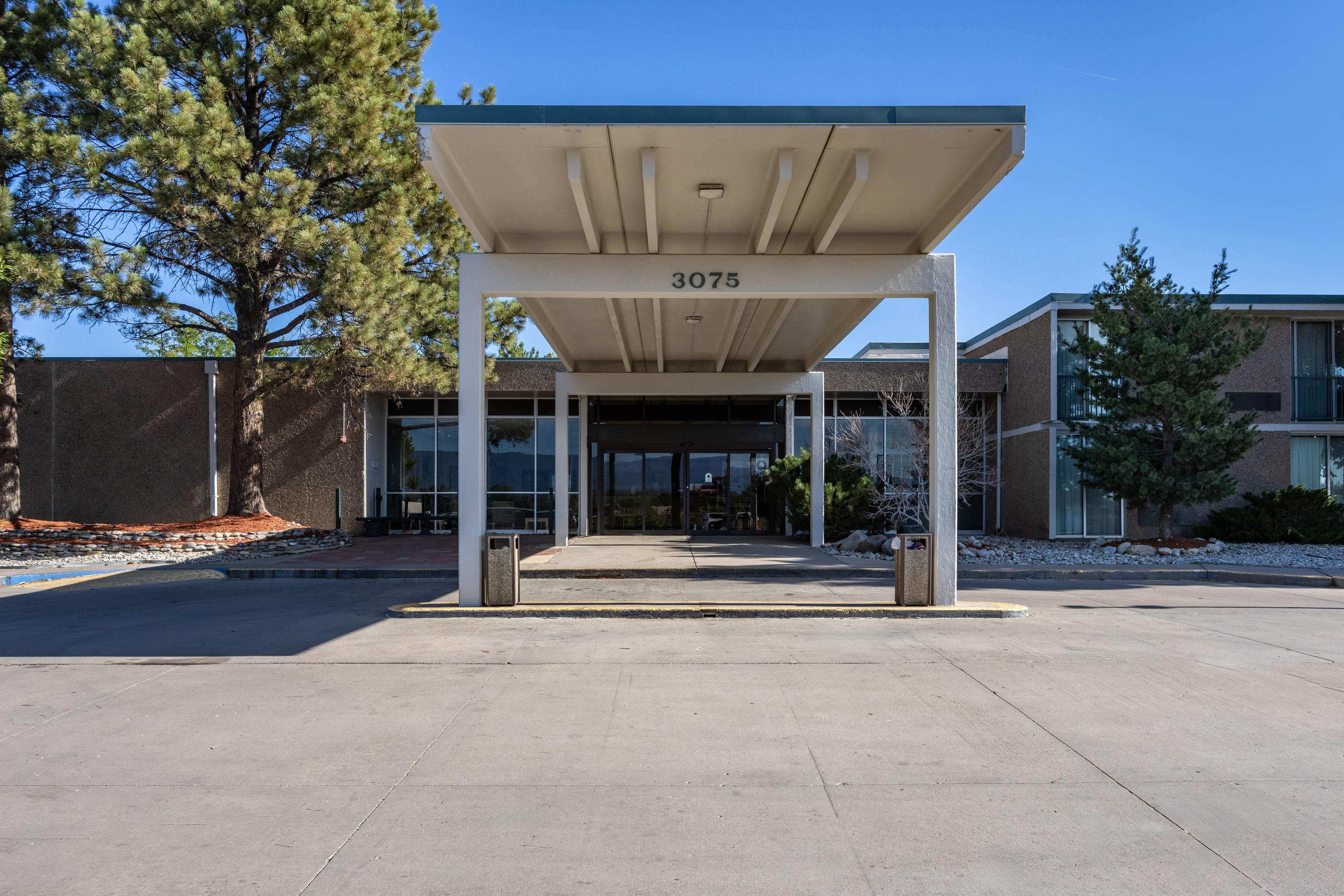 Hotel exterior | Suburban Studios Canon City