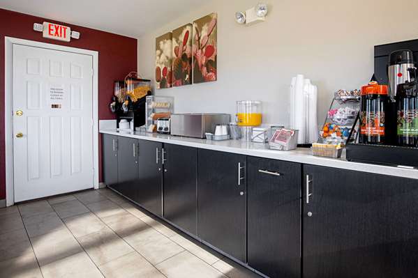  - Baymont Inn Kingman - I-40, Exit 53