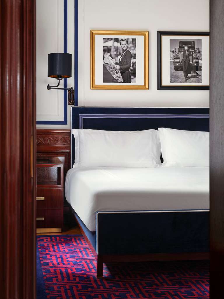Guest photo
