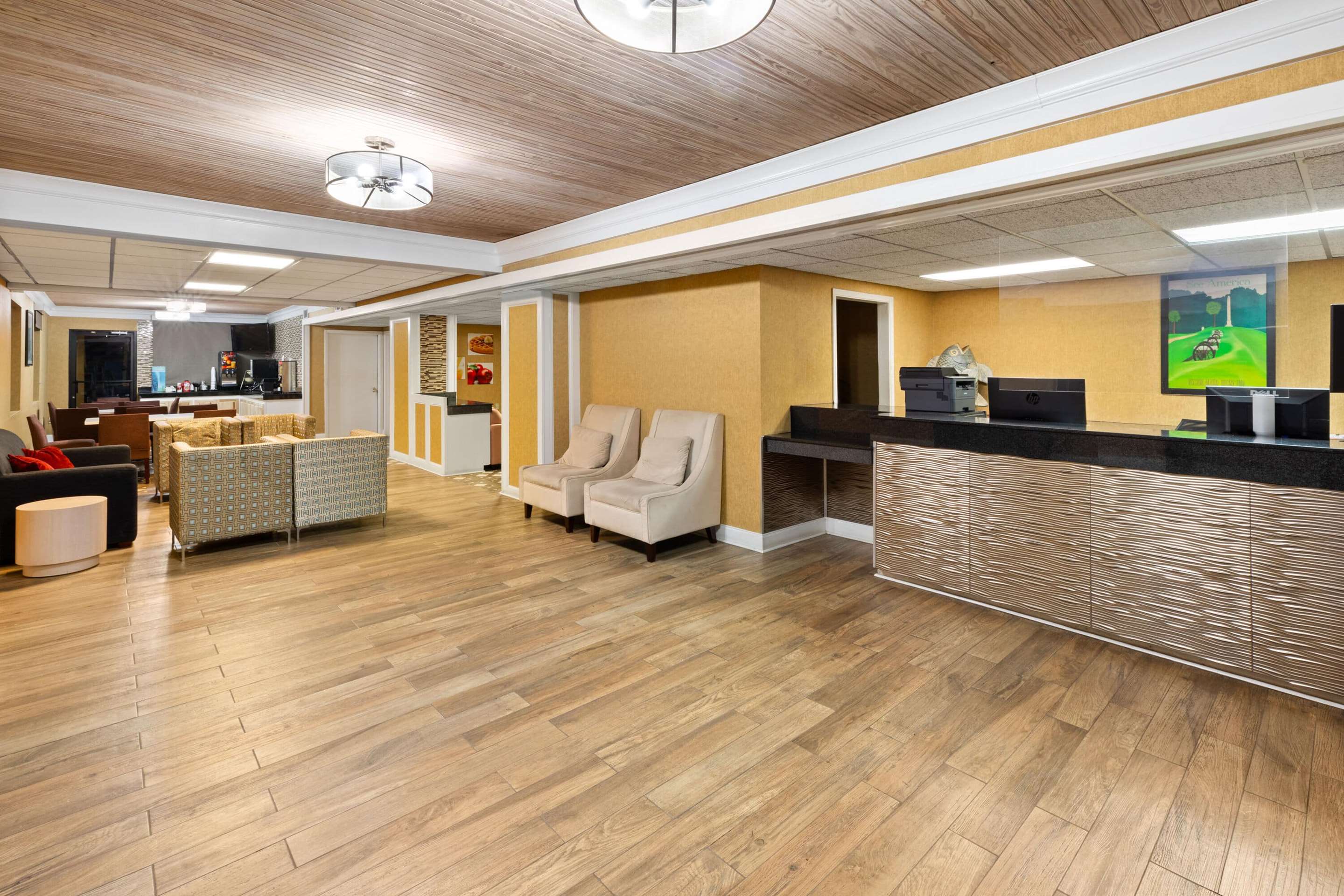 Lobby | Hotel Oxford, a Travelodge by Wyndham