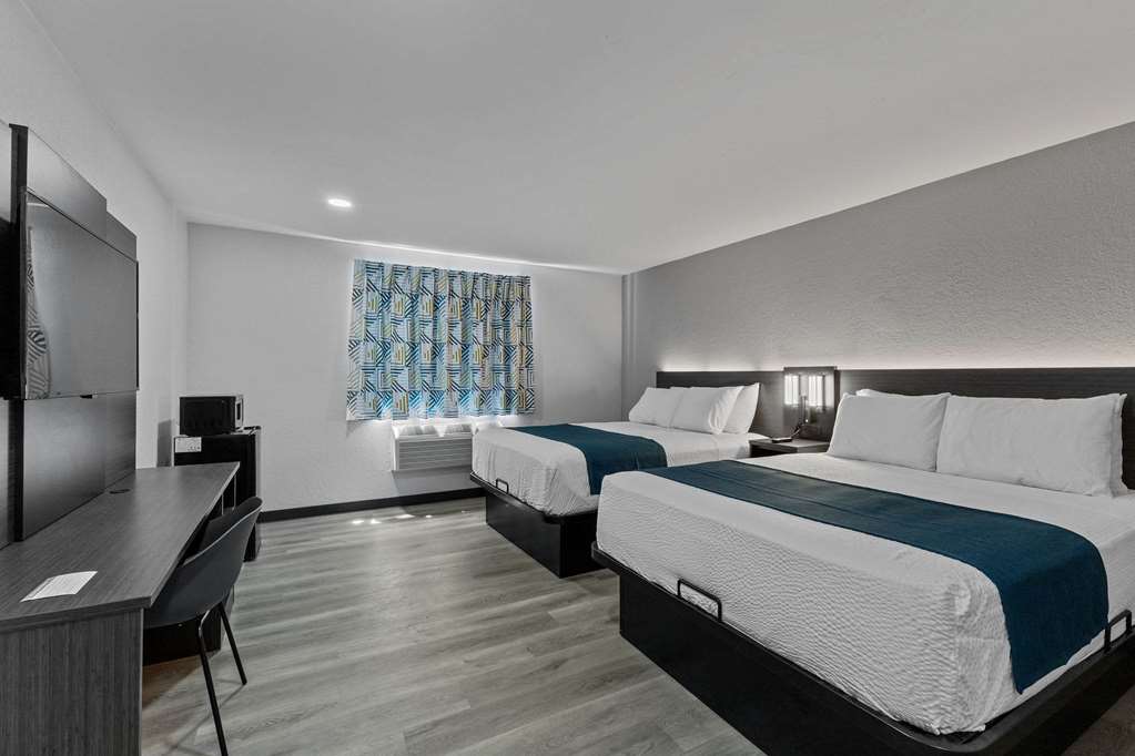 MOTEL 6 BRIGHTON CO DENVER NORTH-guestroom-Guest Room,Suite,On-Site.jpg