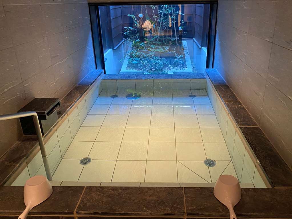 HOTEL AROUND TAKAYAMA AN ASCEND COL-guestroom-Guest Room,Bathroom,On-Site.jpg