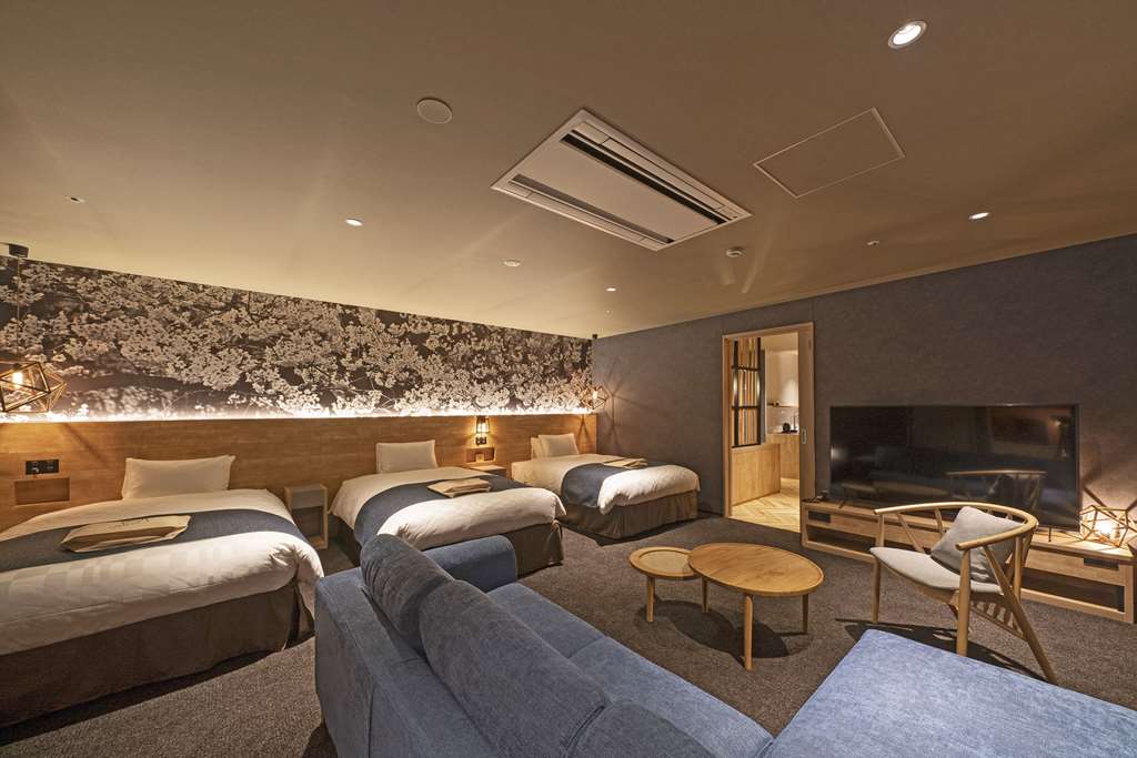 HOTEL AROUND TAKAYAMA AN ASCEND COL-guestroom-Guest Room,On-Site.jpg