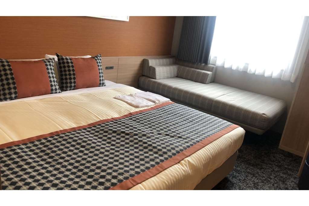 HOTEL MONDAY ASAKUSA-guestroom-Guest Room,On-Site.jpg