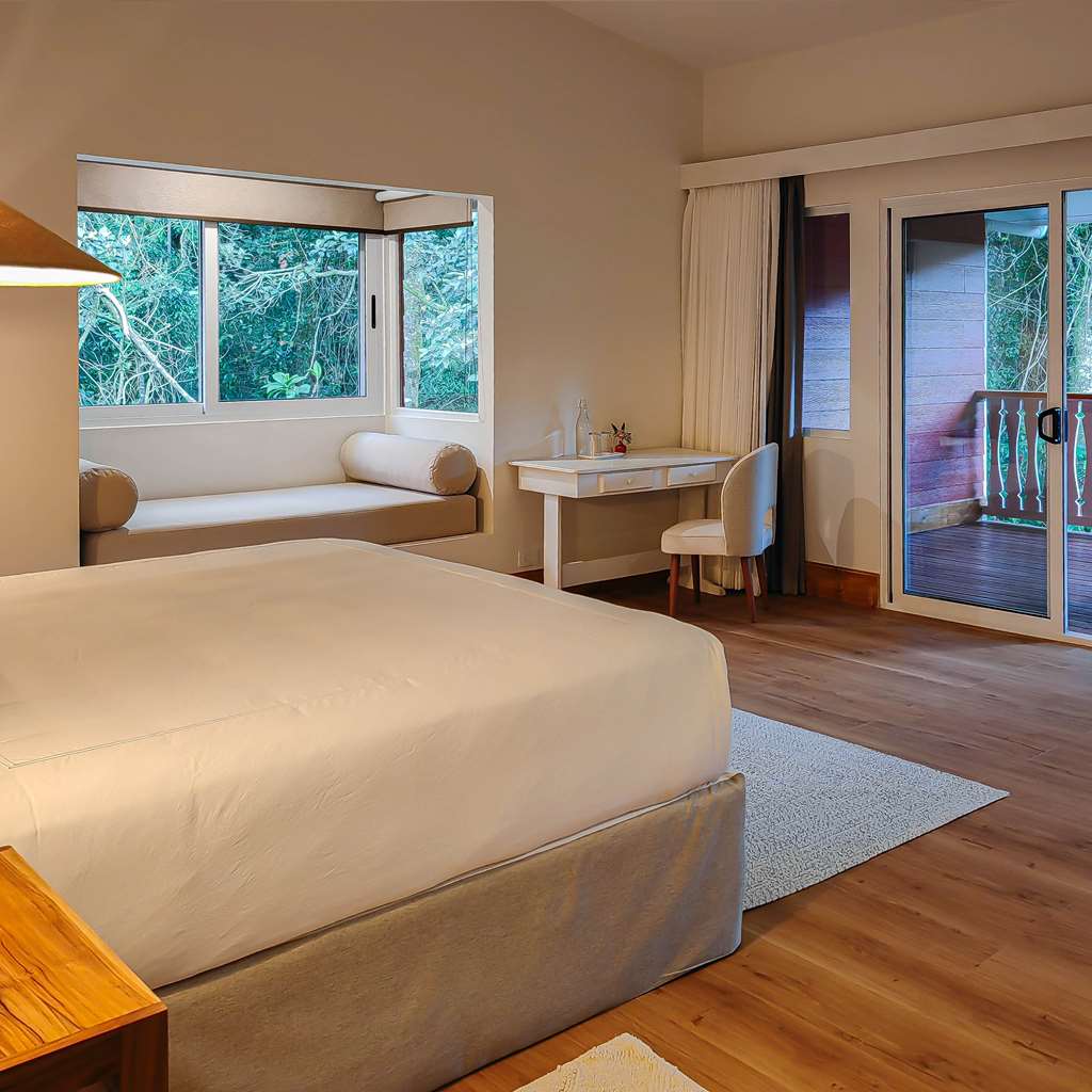 CLOUD FOREST LODGE-guestroom-Guest Room,On-Site.jpg