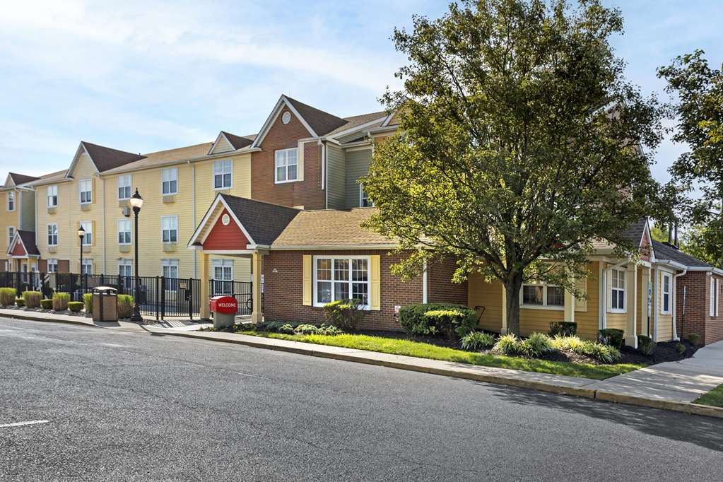 MainStay Suites Mt Laurel - Philadelphia